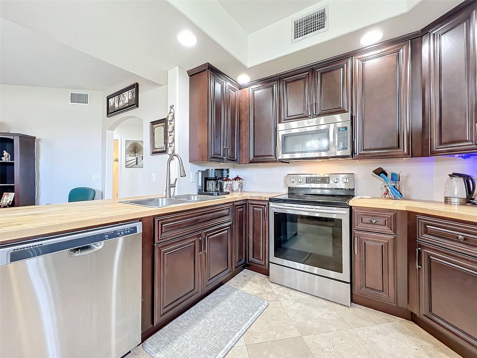 13407 FOUNTAINBLEAU DR #5-2