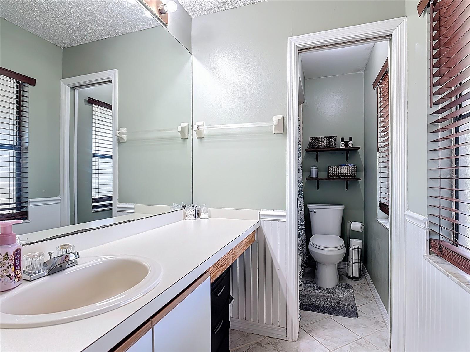 1021 WHALEBONE BAY DR