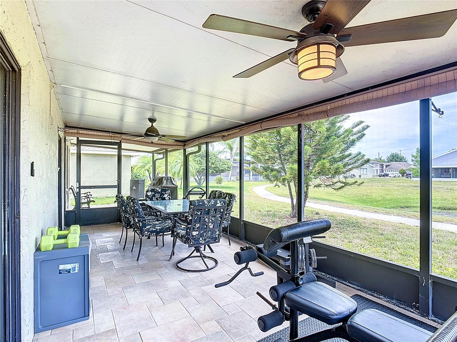 1021 WHALEBONE BAY DR