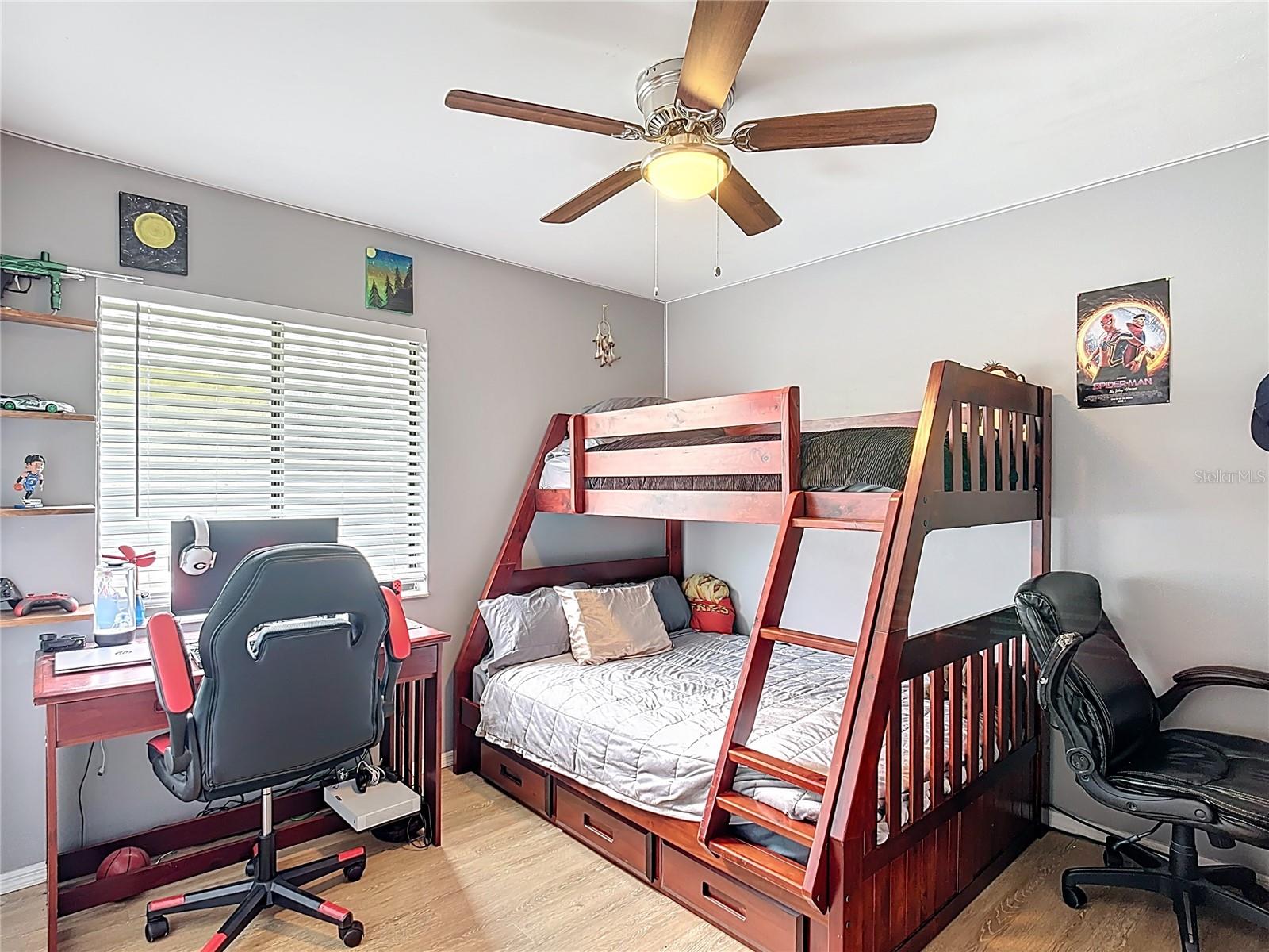 1021 WHALEBONE BAY DR