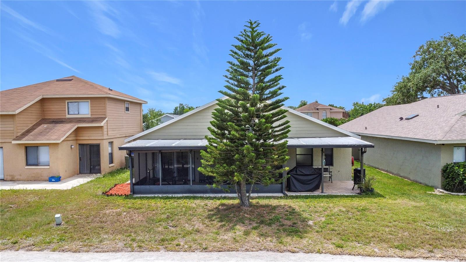 1021 WHALEBONE BAY DR