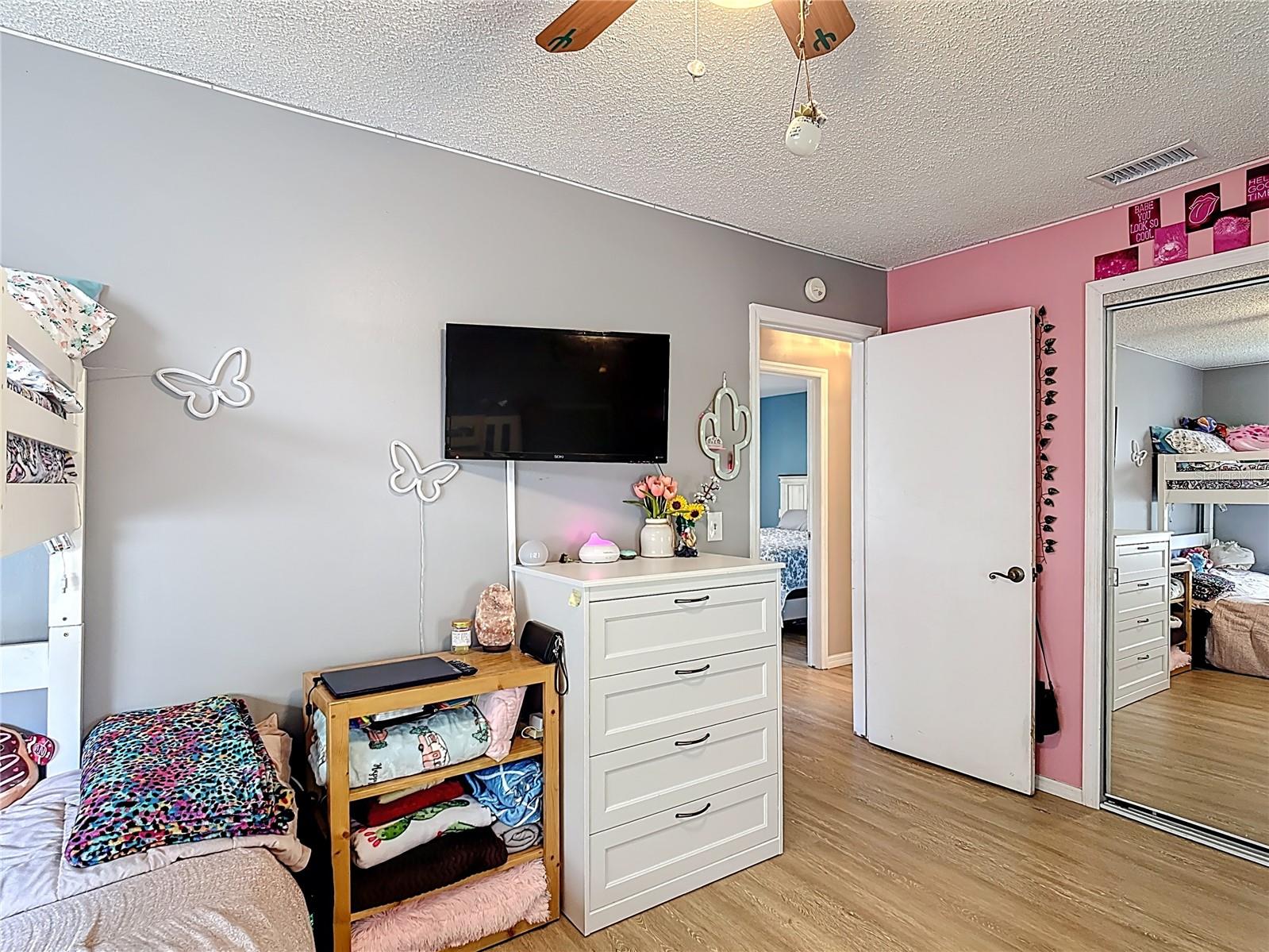 1021 WHALEBONE BAY DR