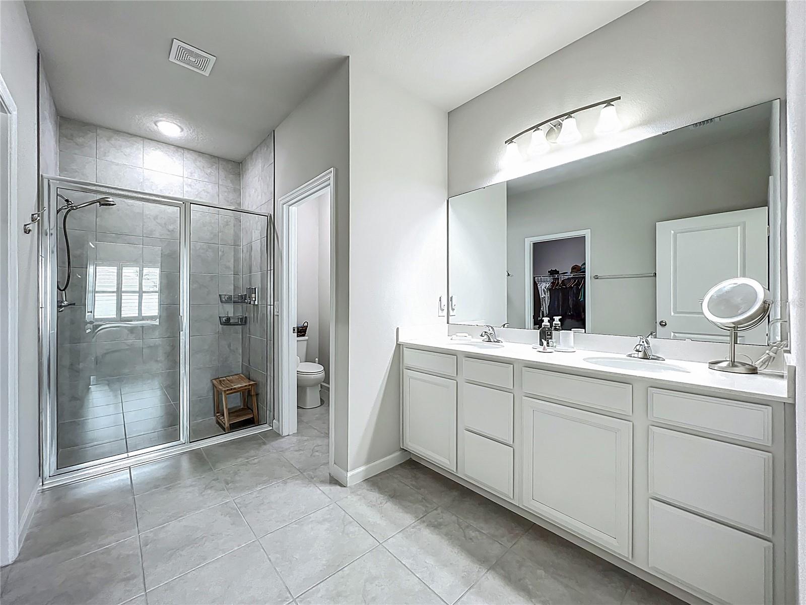 3849 KIMBOLTON WAY