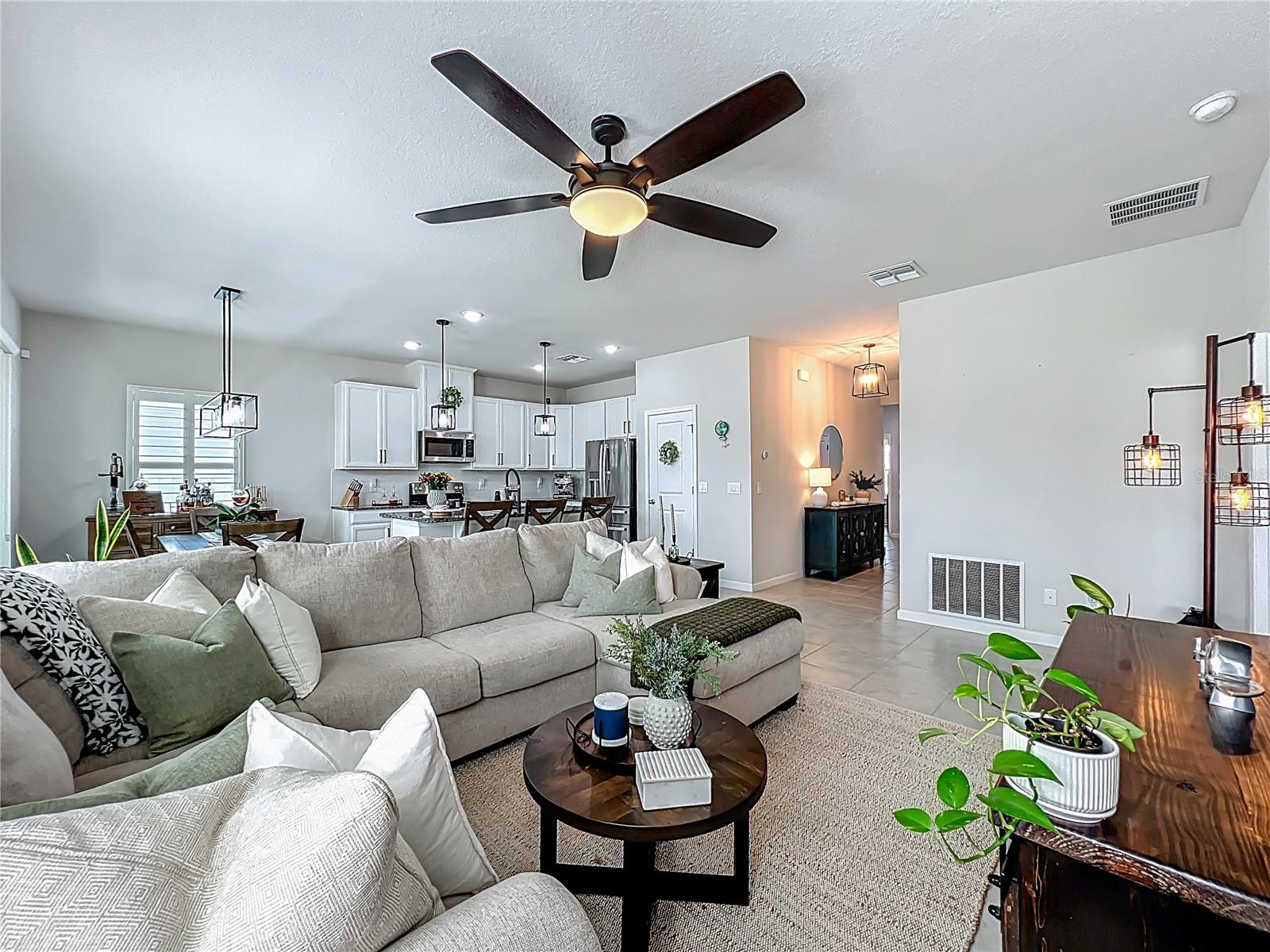 3849 KIMBOLTON WAY