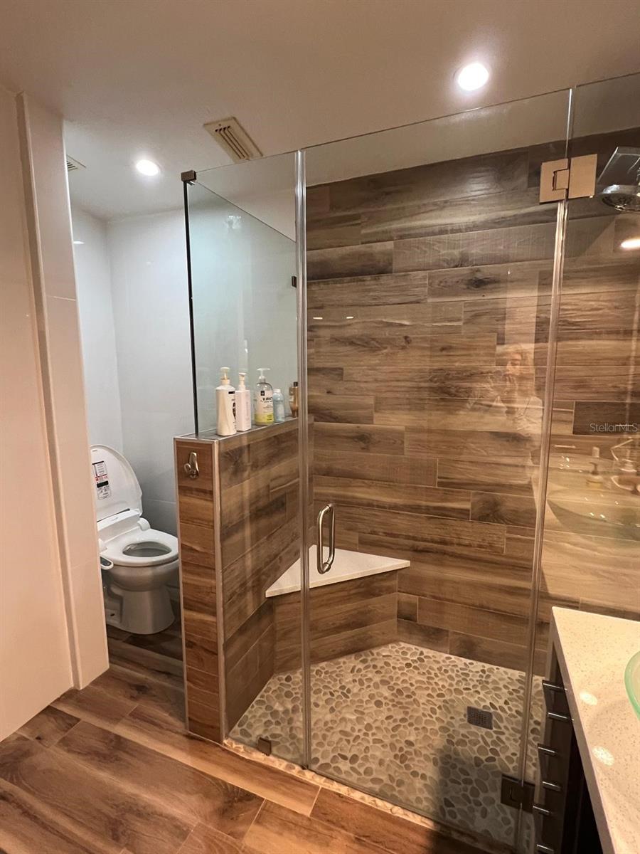 2873 FALLING TREE CIR