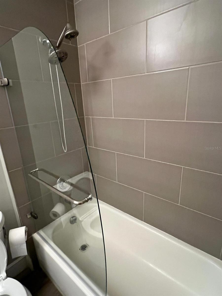 2873 FALLING TREE CIR