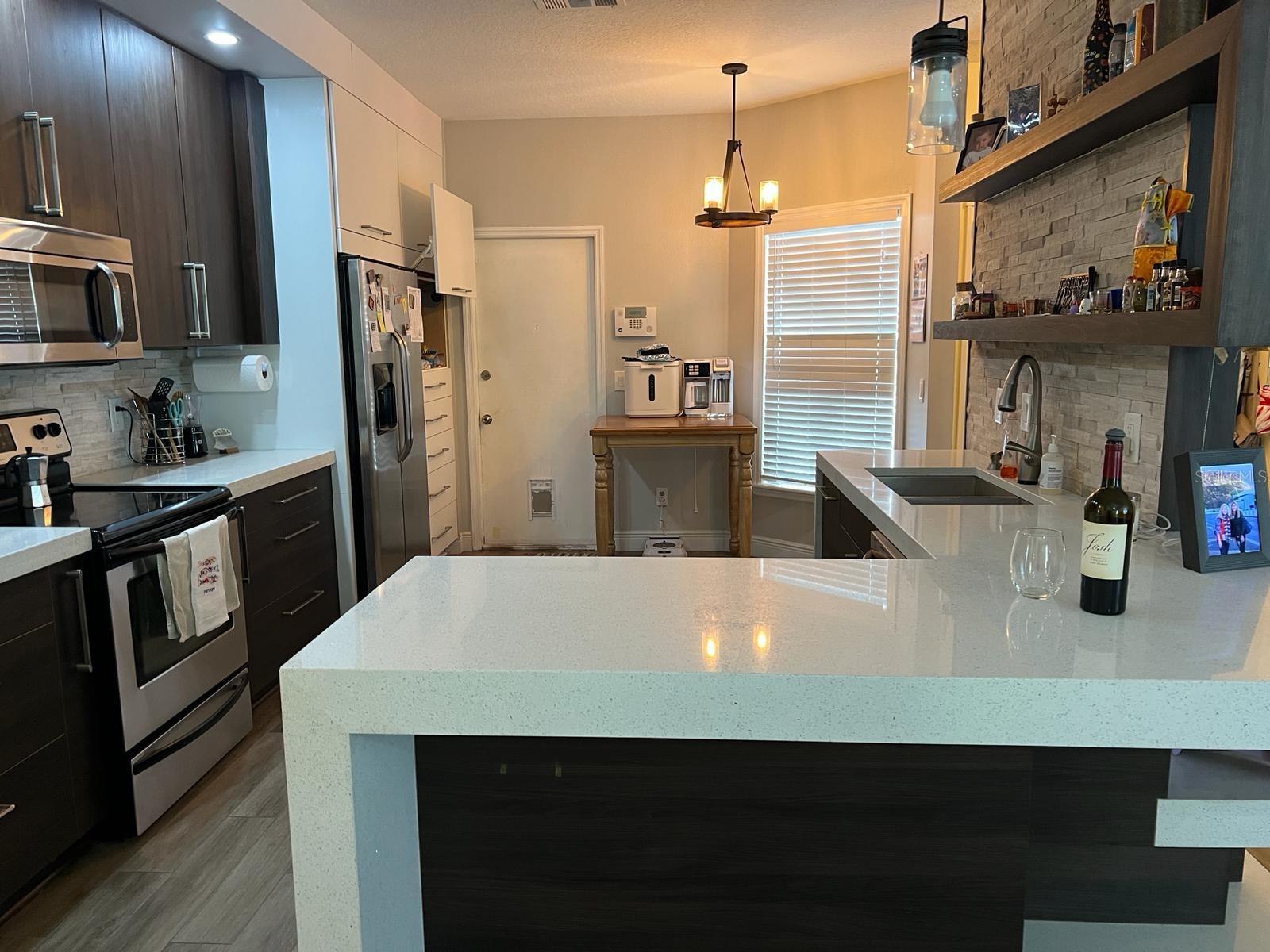 2873 FALLING TREE CIR