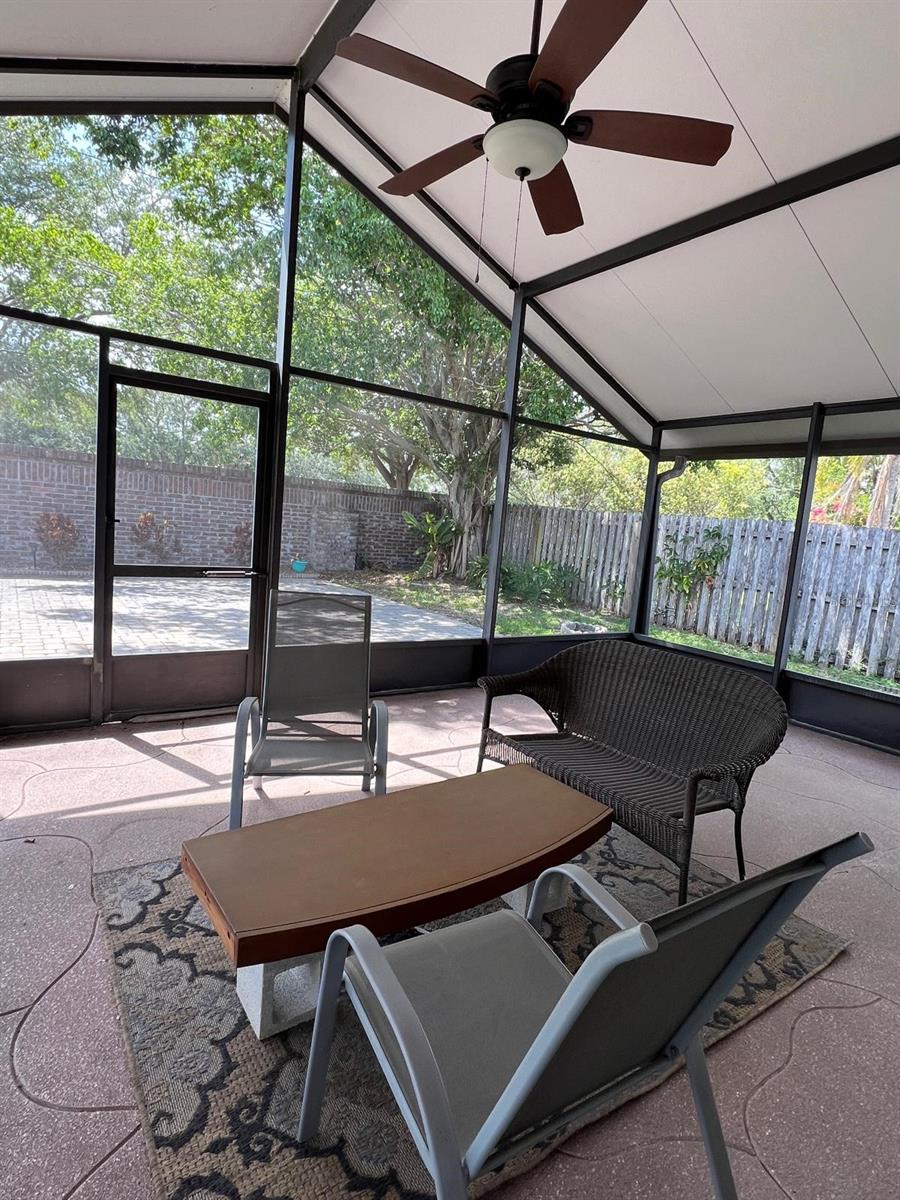 2873 FALLING TREE CIR