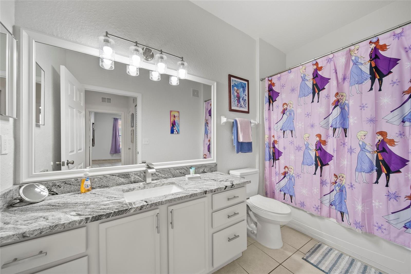 2778 ALMATON LOOP #402