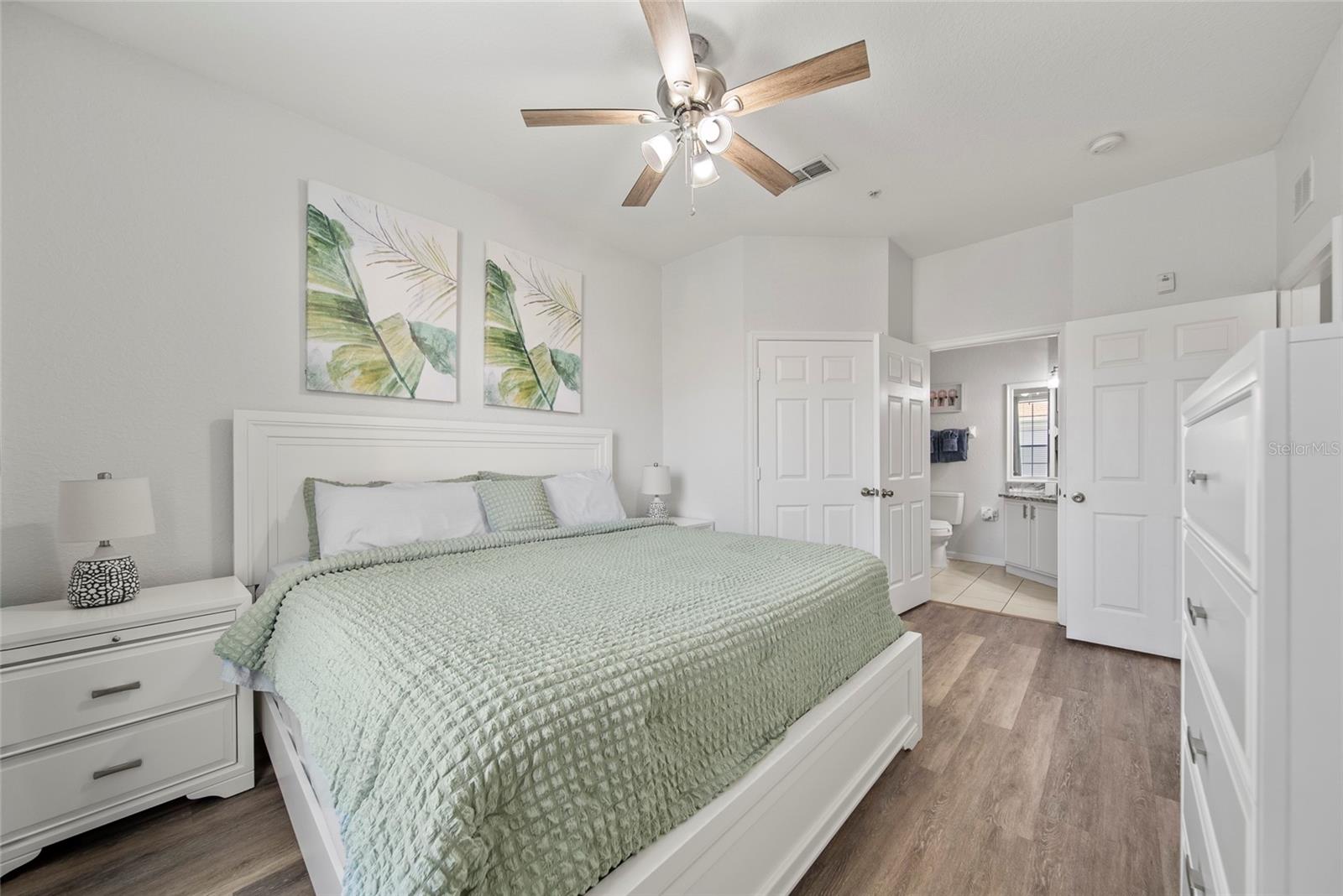 2778 ALMATON LOOP #402