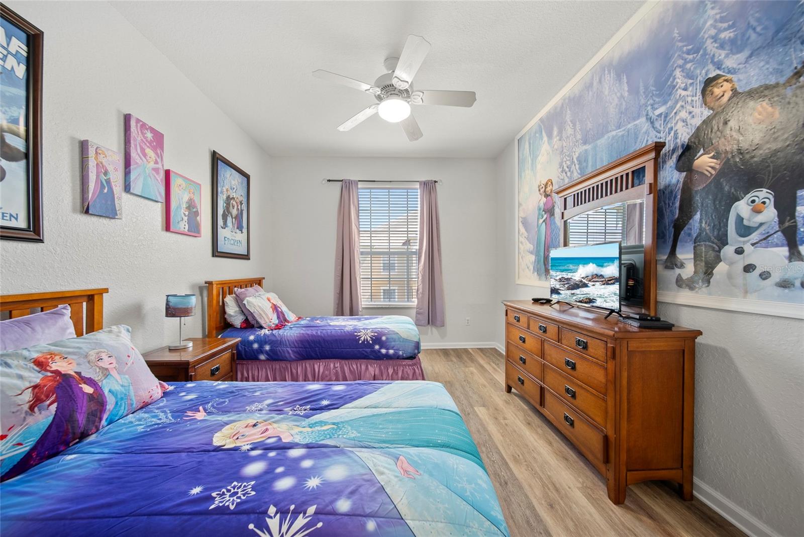 2778 ALMATON LOOP #402