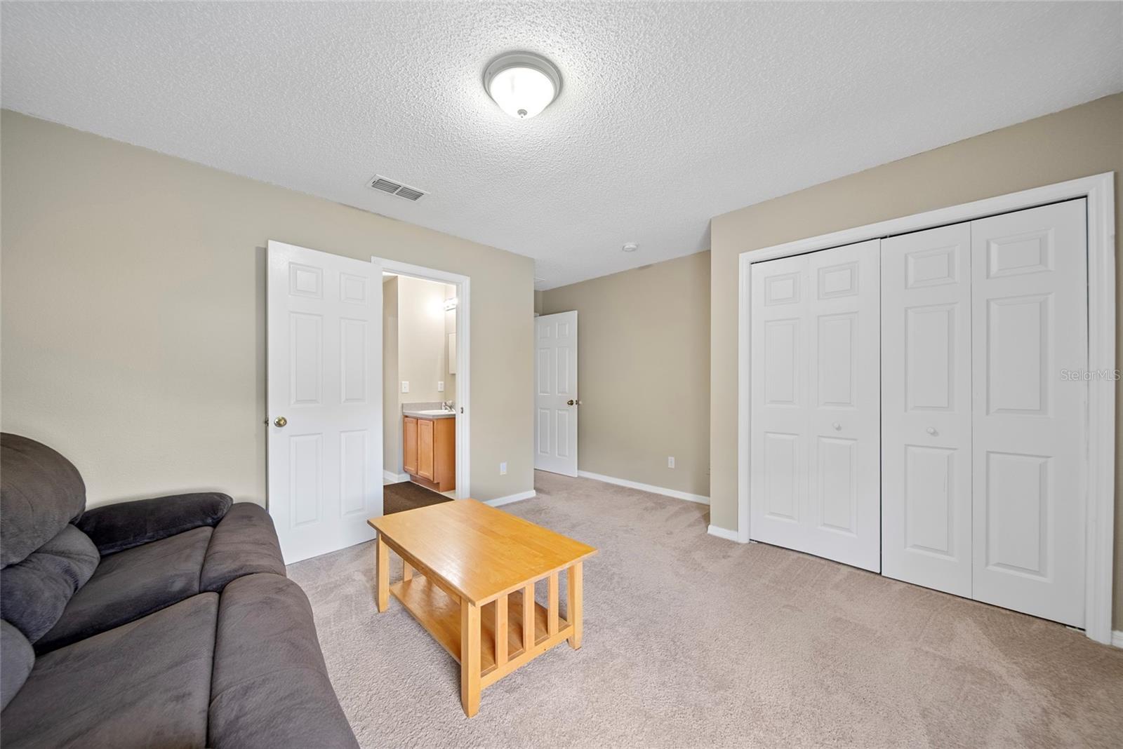 515 SOUTHRIDGE RD