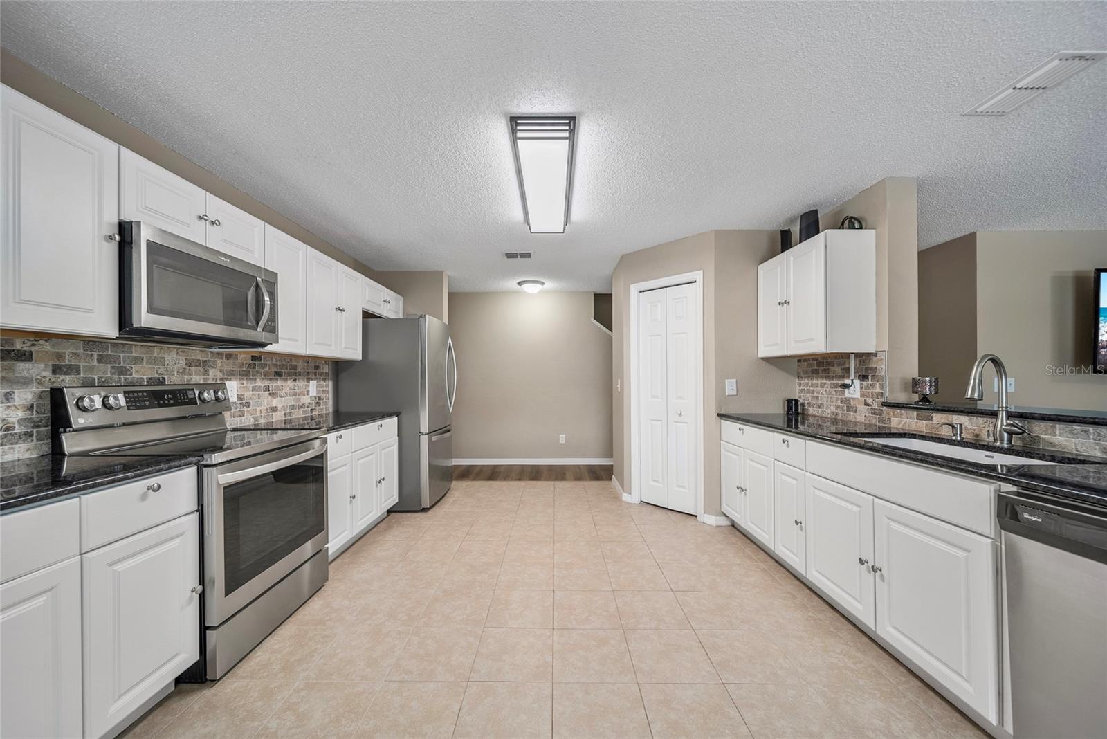 515 SOUTHRIDGE RD