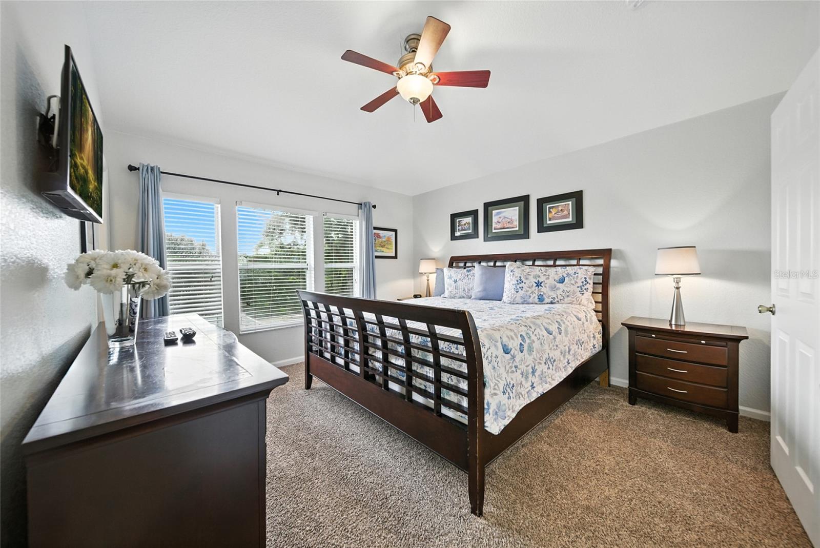 7694 SIR KAUFMANN CT