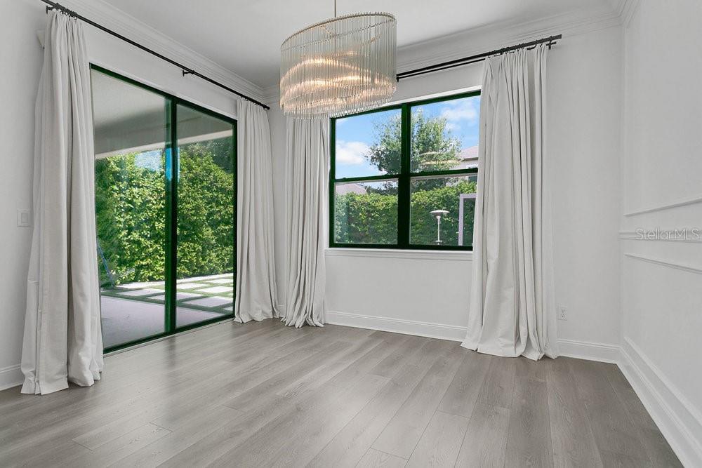 14105 LARKSPUR LAKE DR