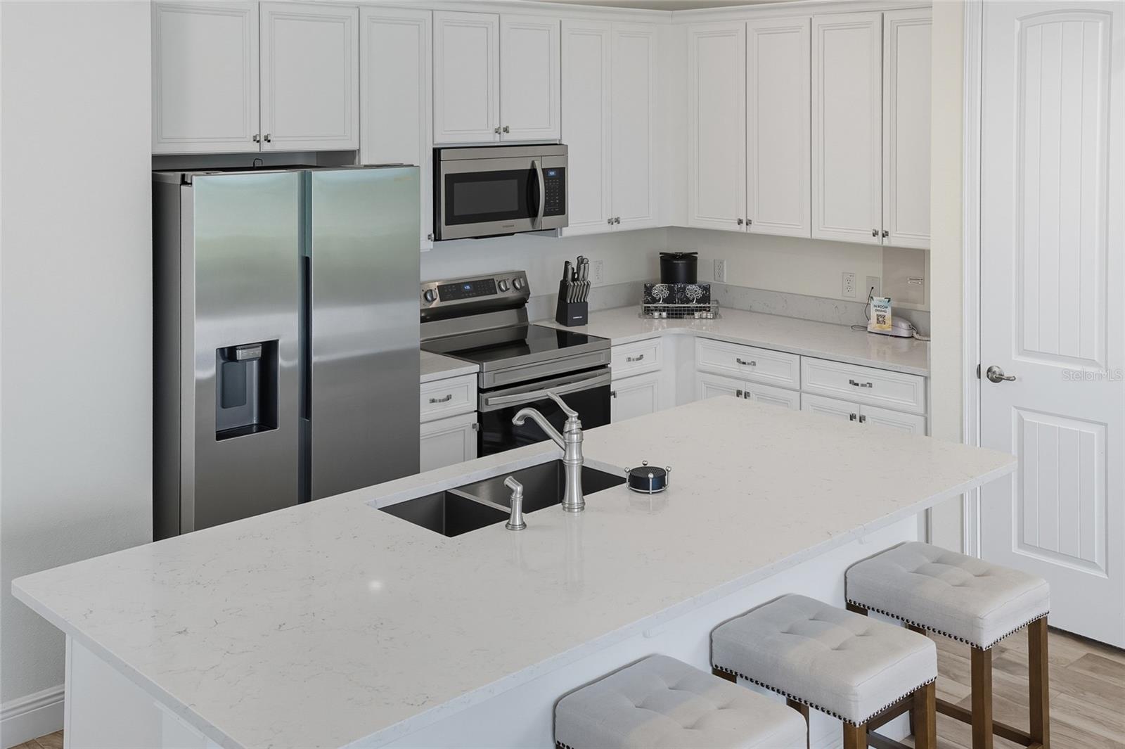 3184 CARIBBEAN SOUL DR