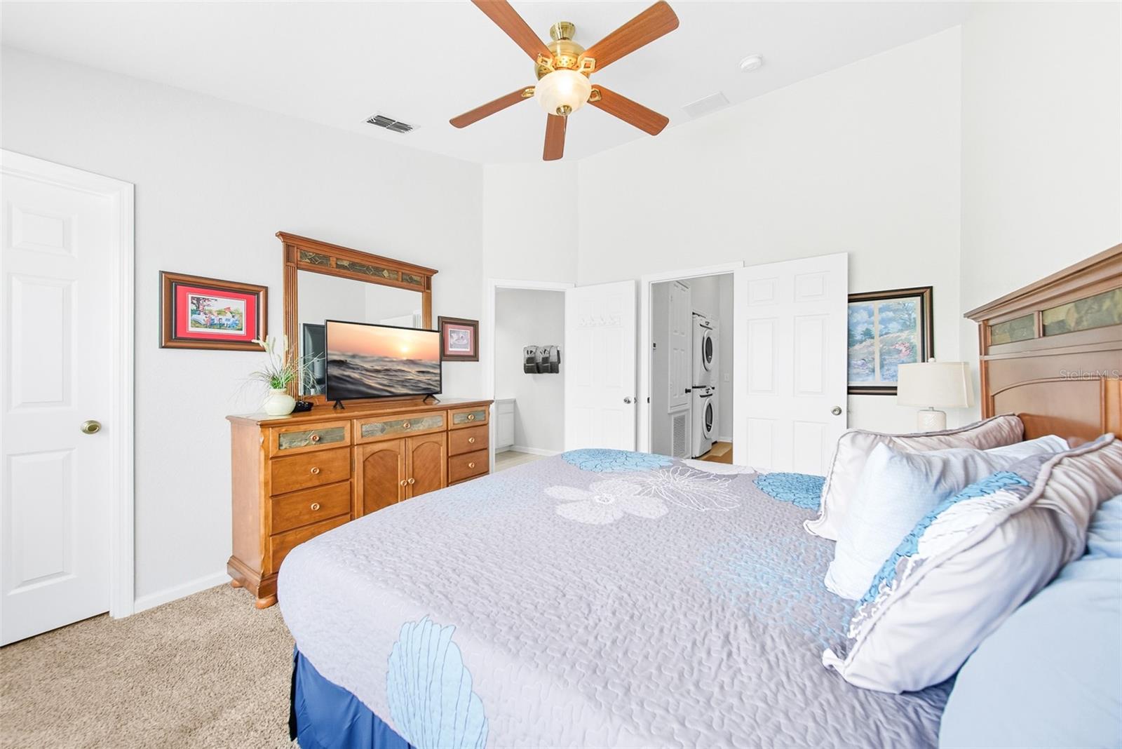 7682 SIR KAUFMANN CT