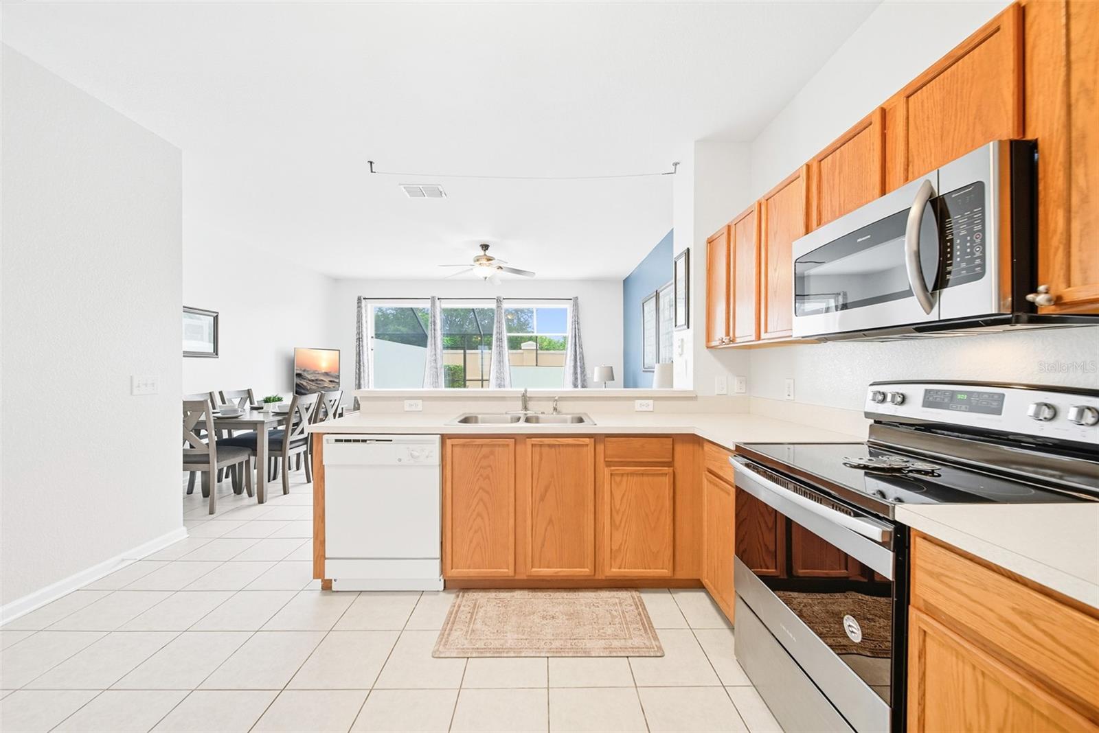 7682 SIR KAUFMANN CT