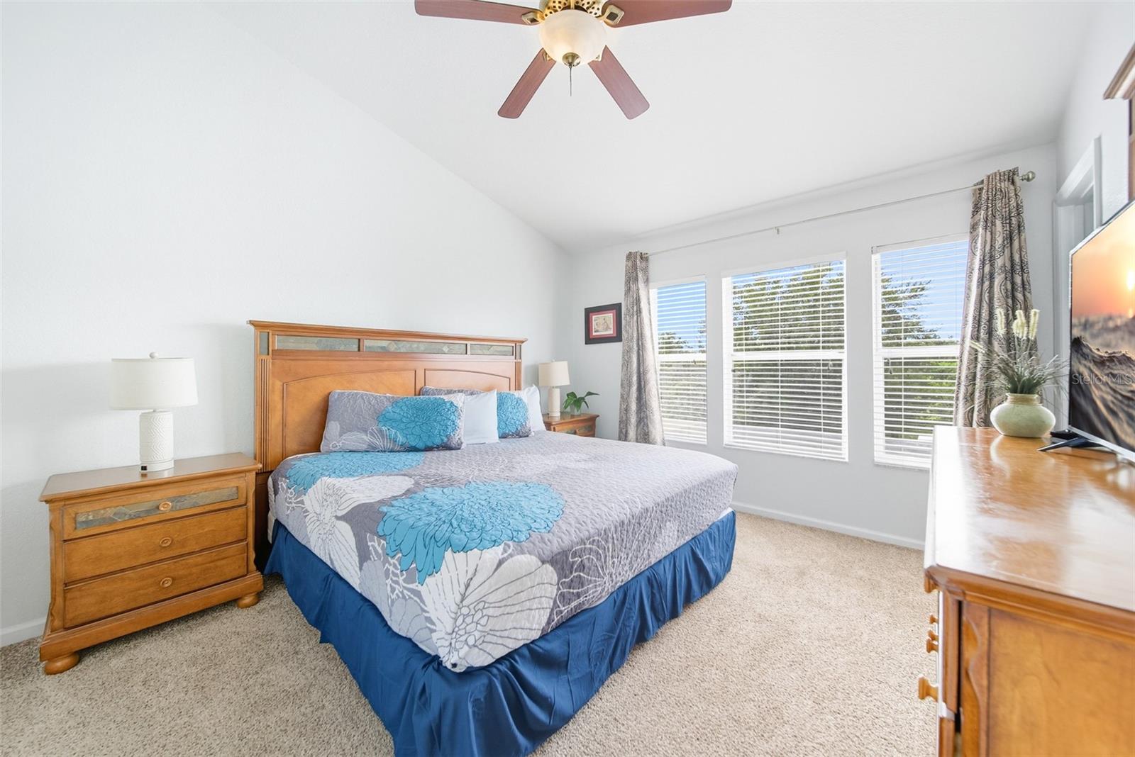 7682 SIR KAUFMANN CT