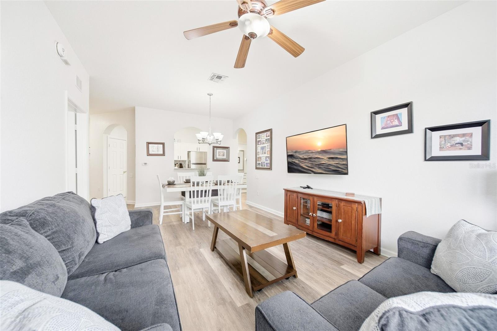 2778 ALMATON LOOP #302