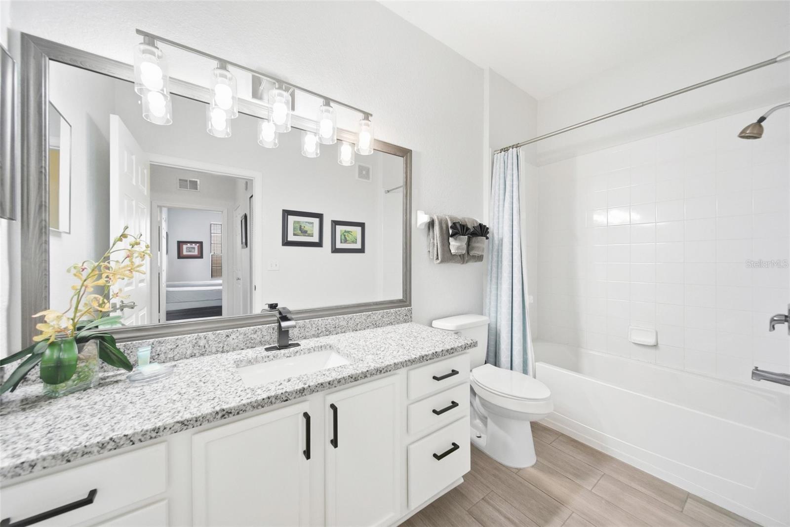 2778 ALMATON LOOP #302