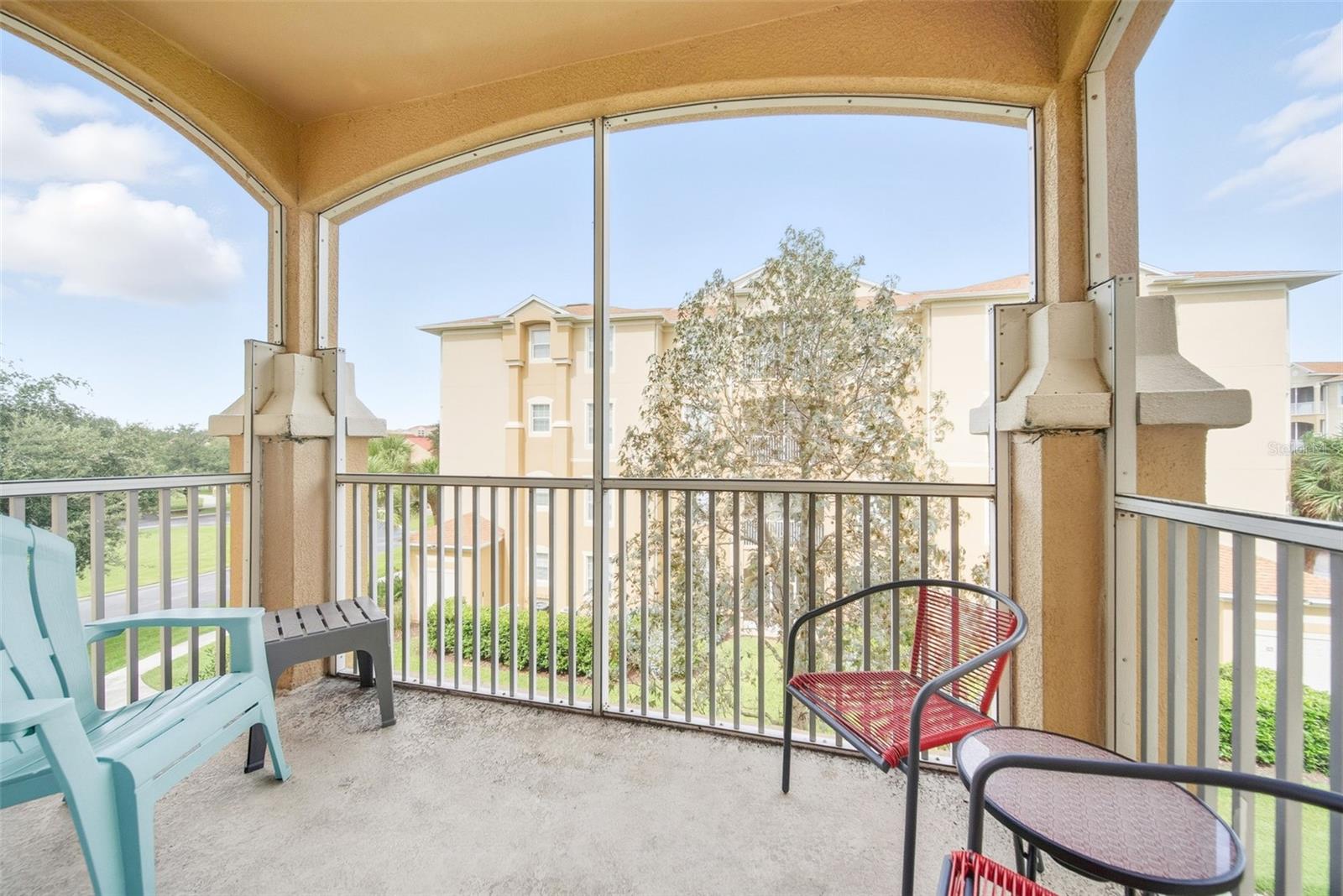 2778 ALMATON LOOP #302