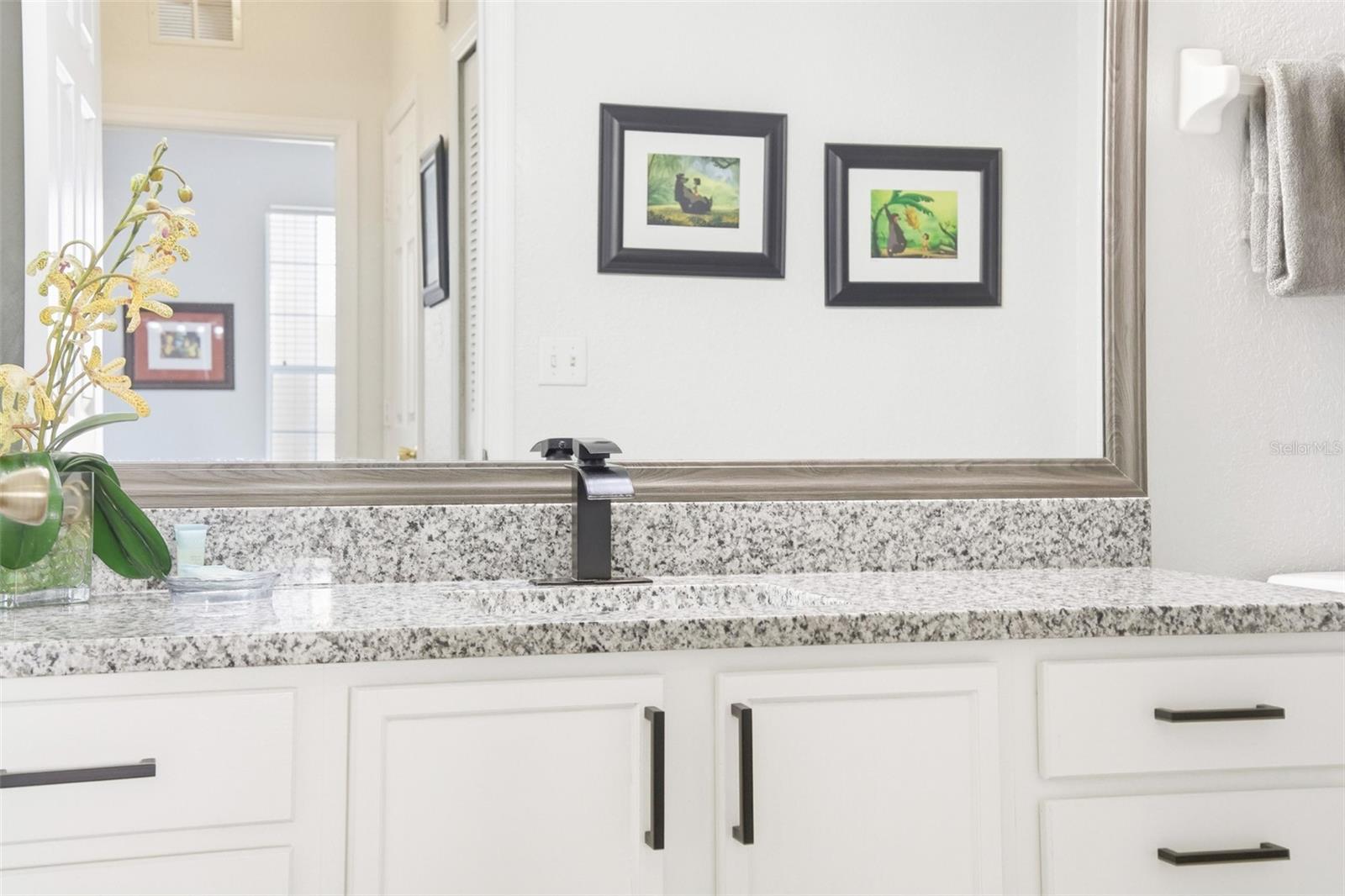 2778 ALMATON LOOP #302