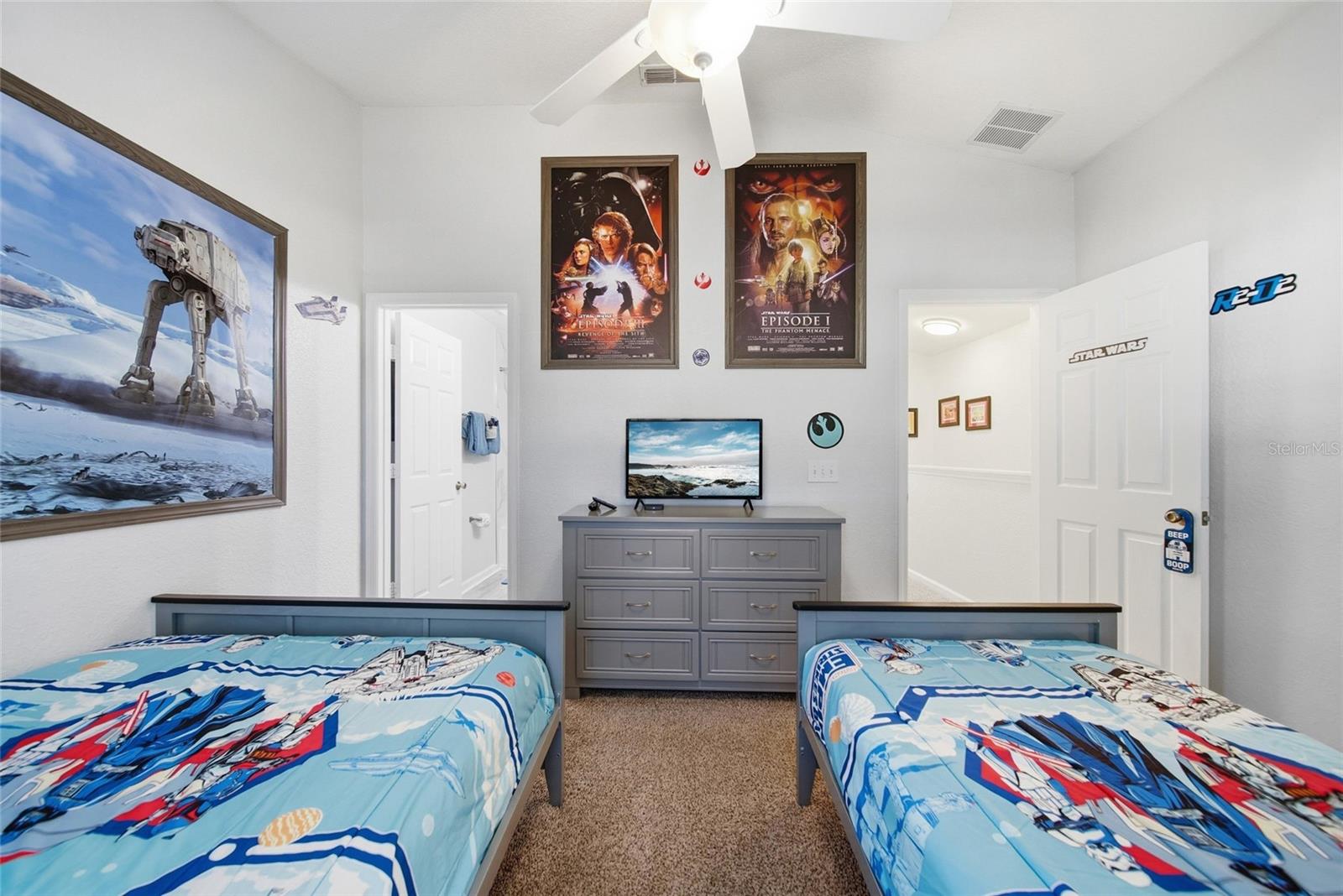 7678 SIR KAUFMANN CT