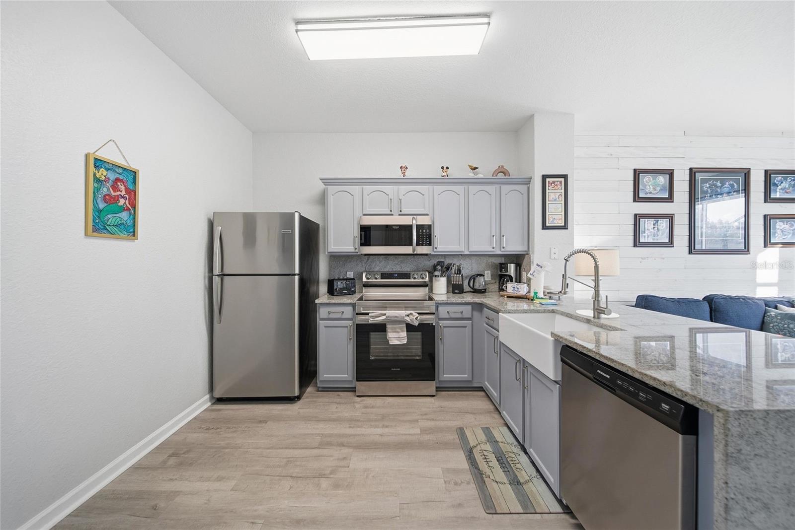 7678 SIR KAUFMANN CT