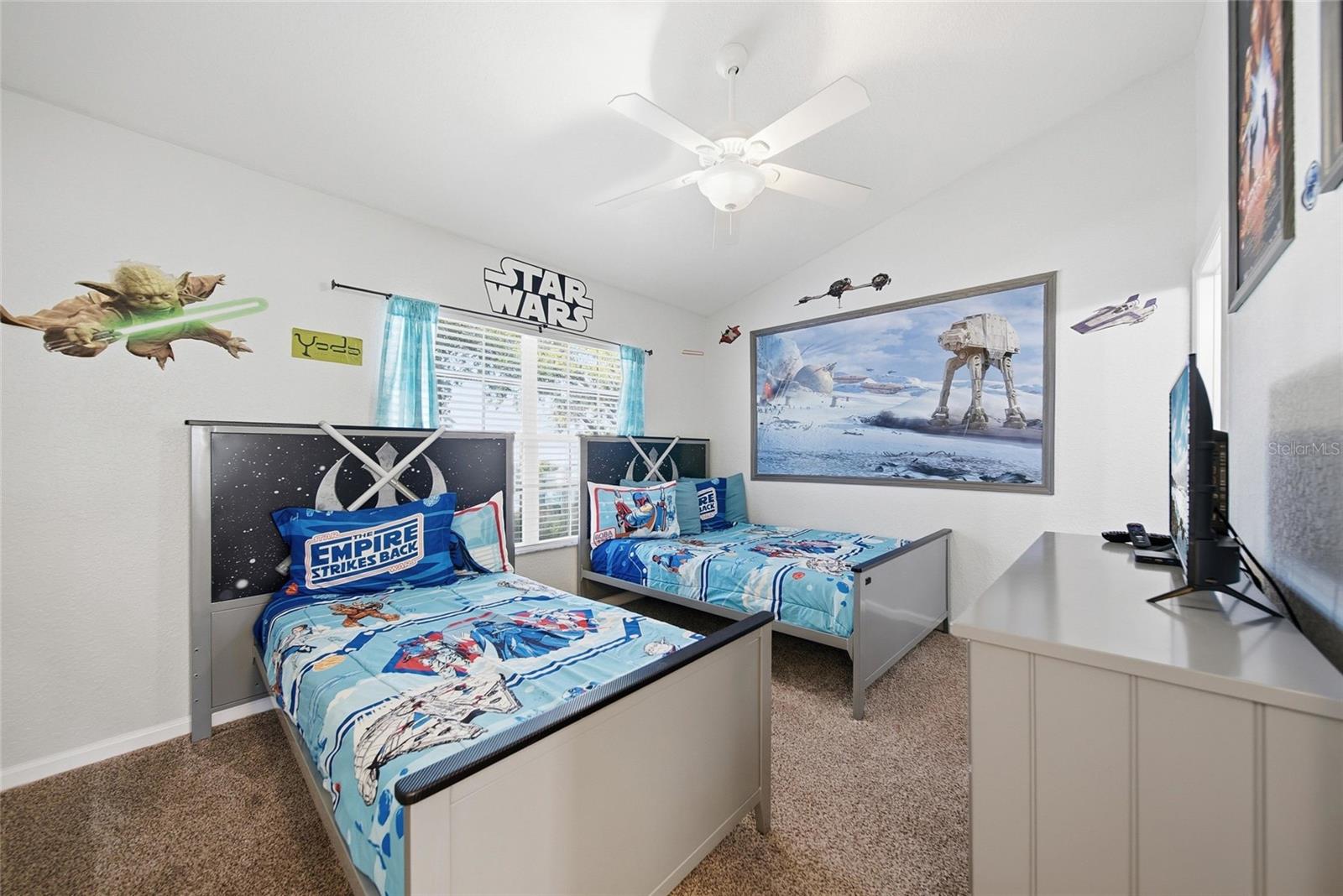 7678 SIR KAUFMANN CT