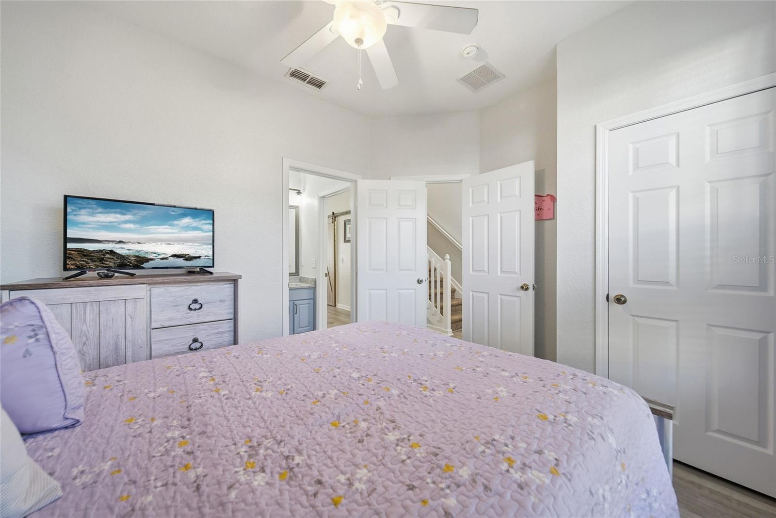 7678 SIR KAUFMANN CT