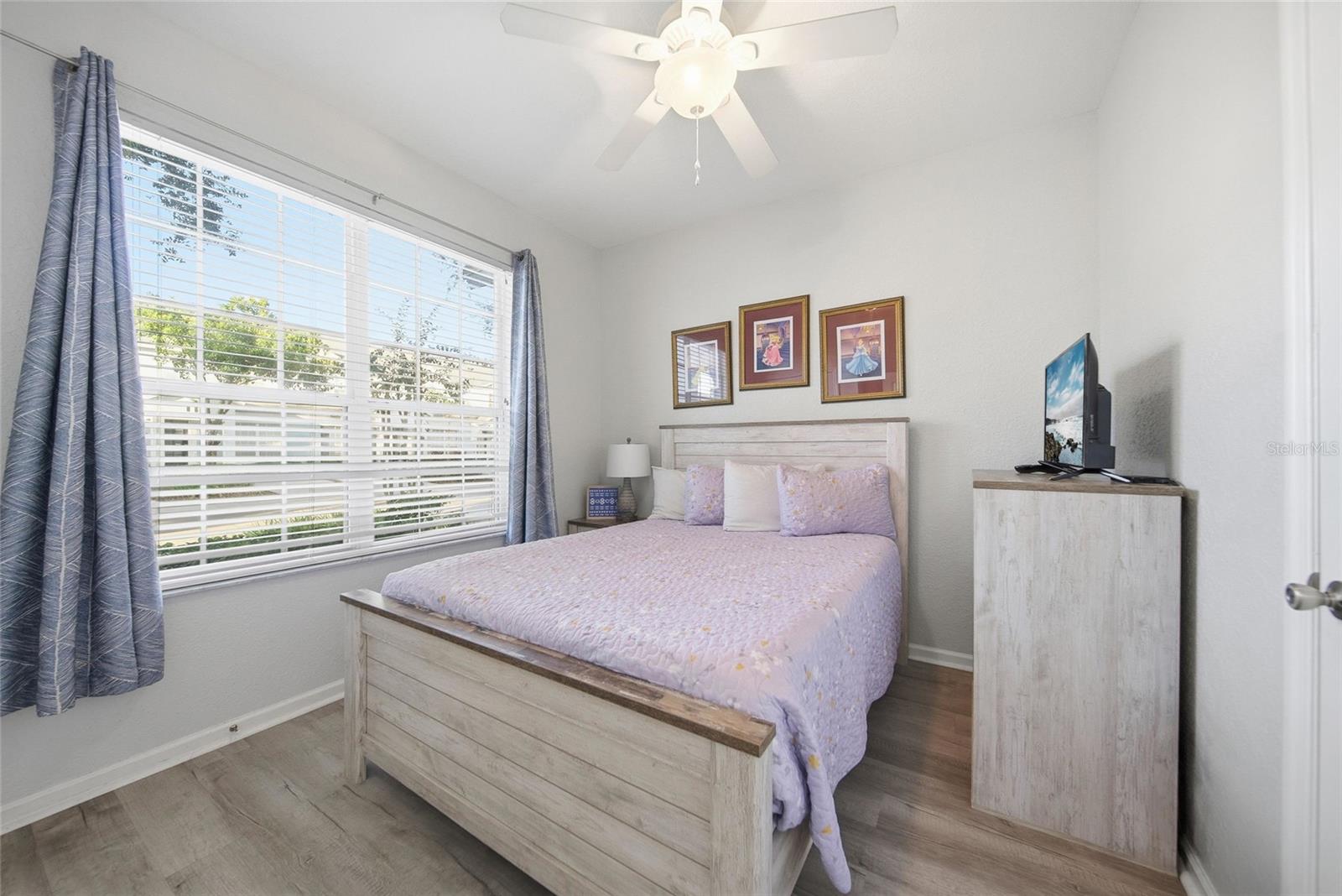 7678 SIR KAUFMANN CT