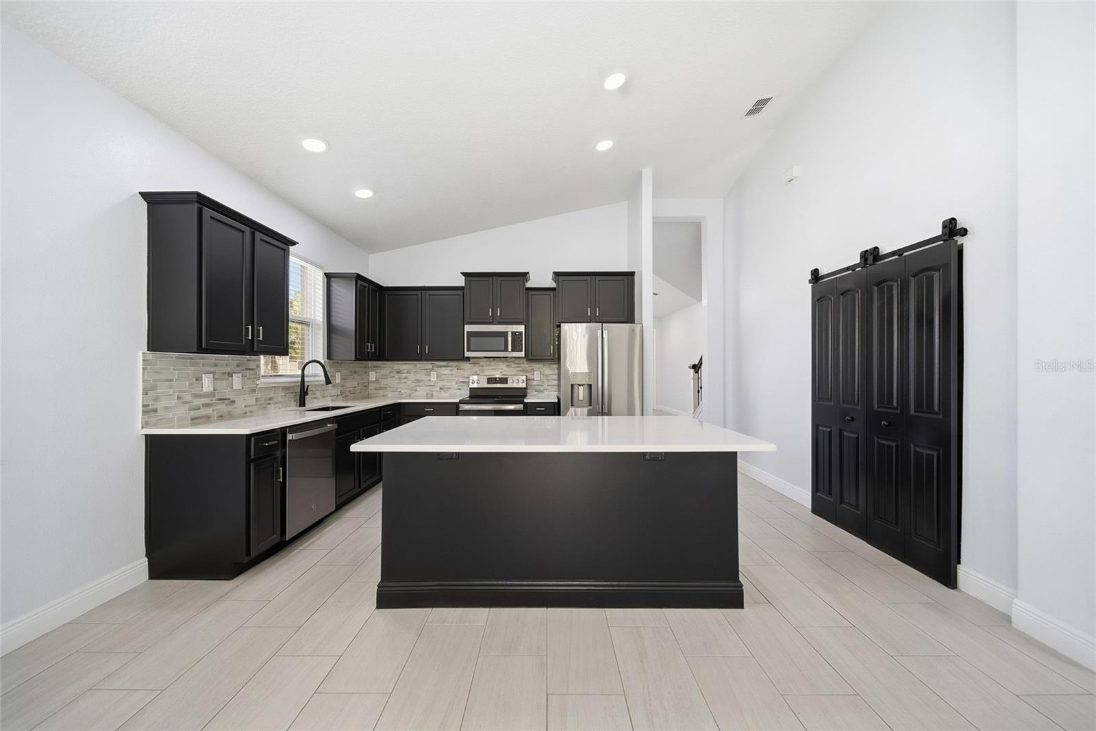 14512 BAHAMA SWALLOW BLVD