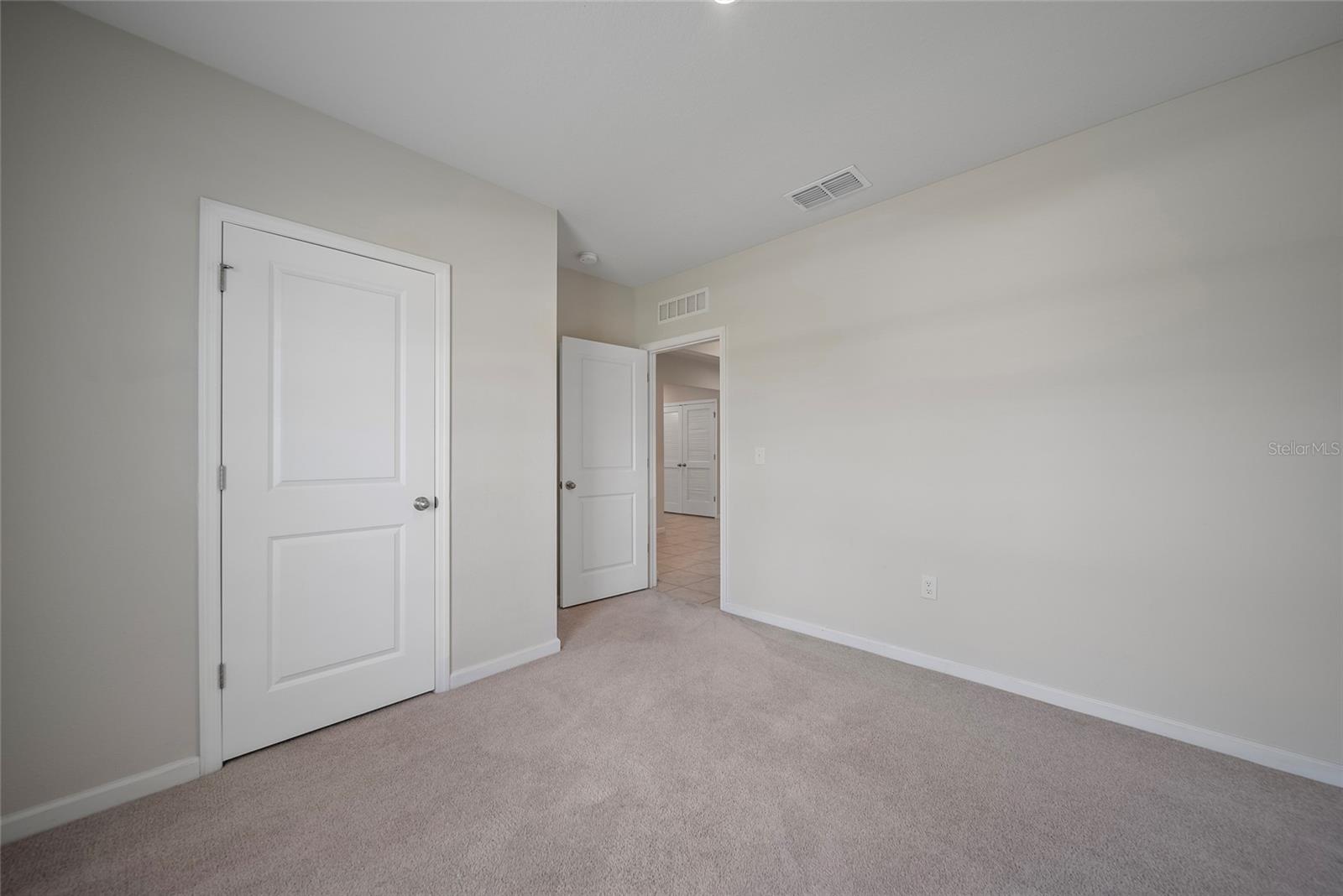 489 PANARO LN