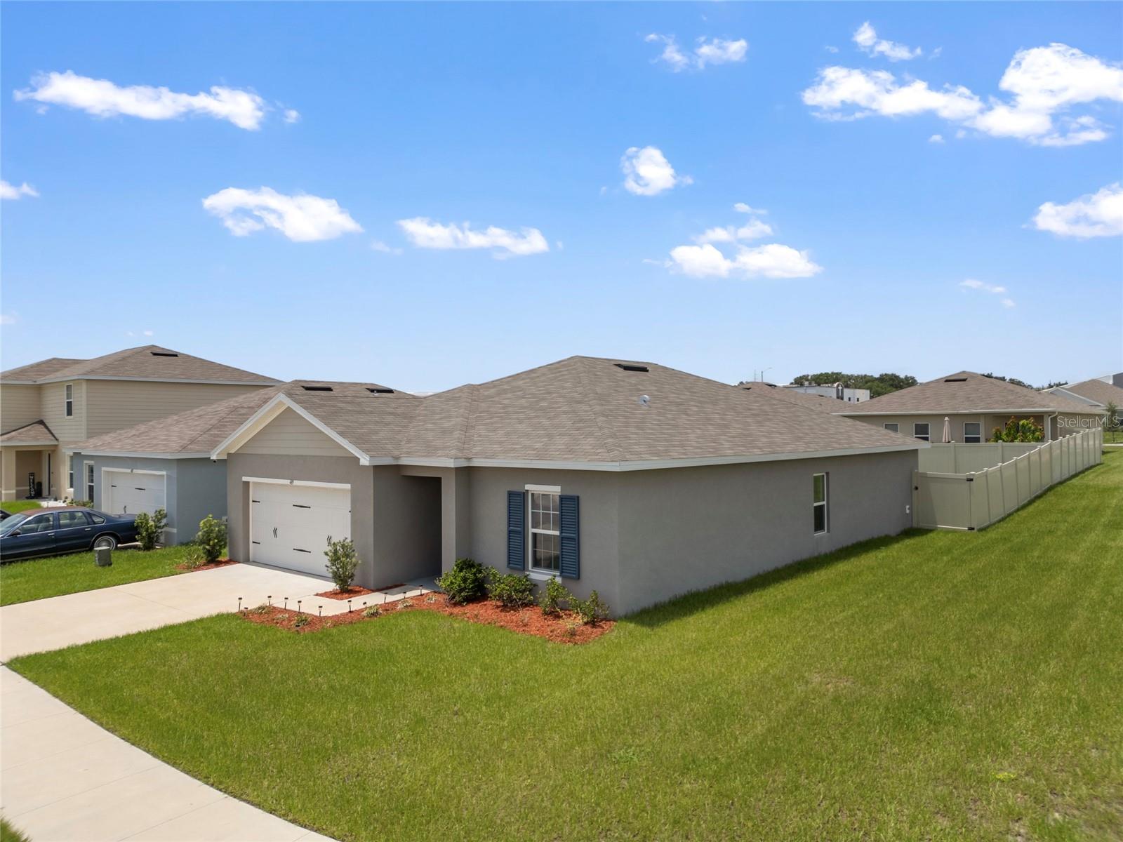 489 PANARO LN
