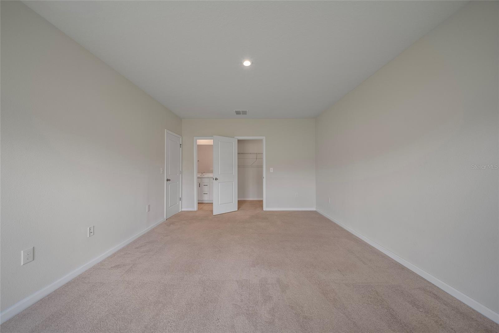 489 PANARO LN