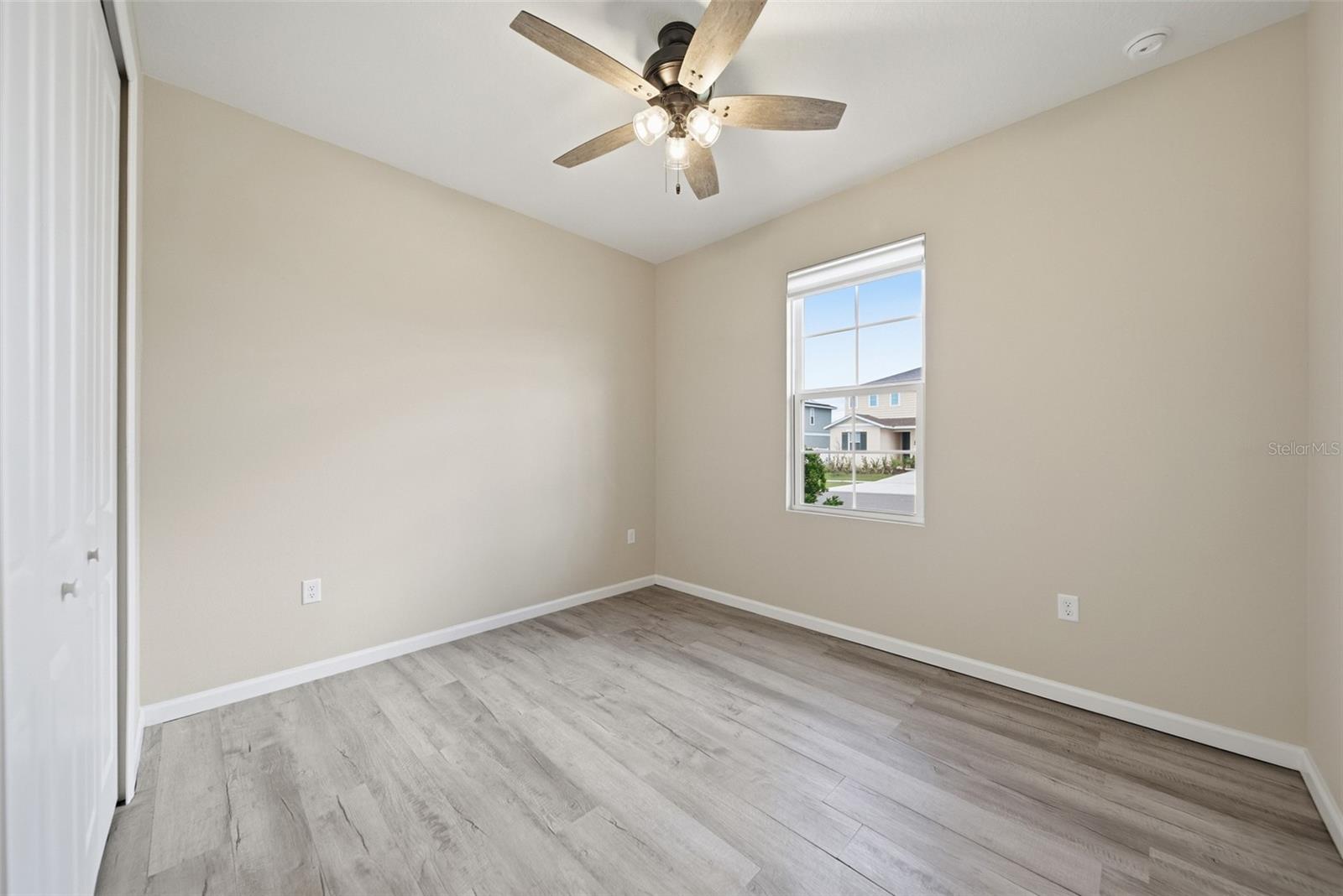 253 HILLTOP BLOOM LOOP