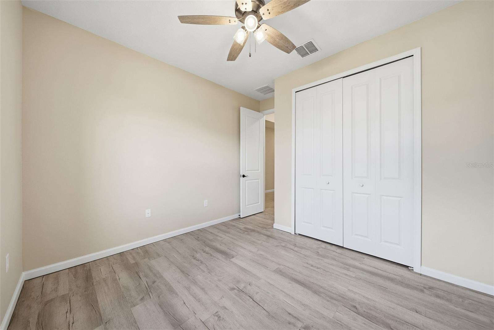 253 HILLTOP BLOOM LOOP