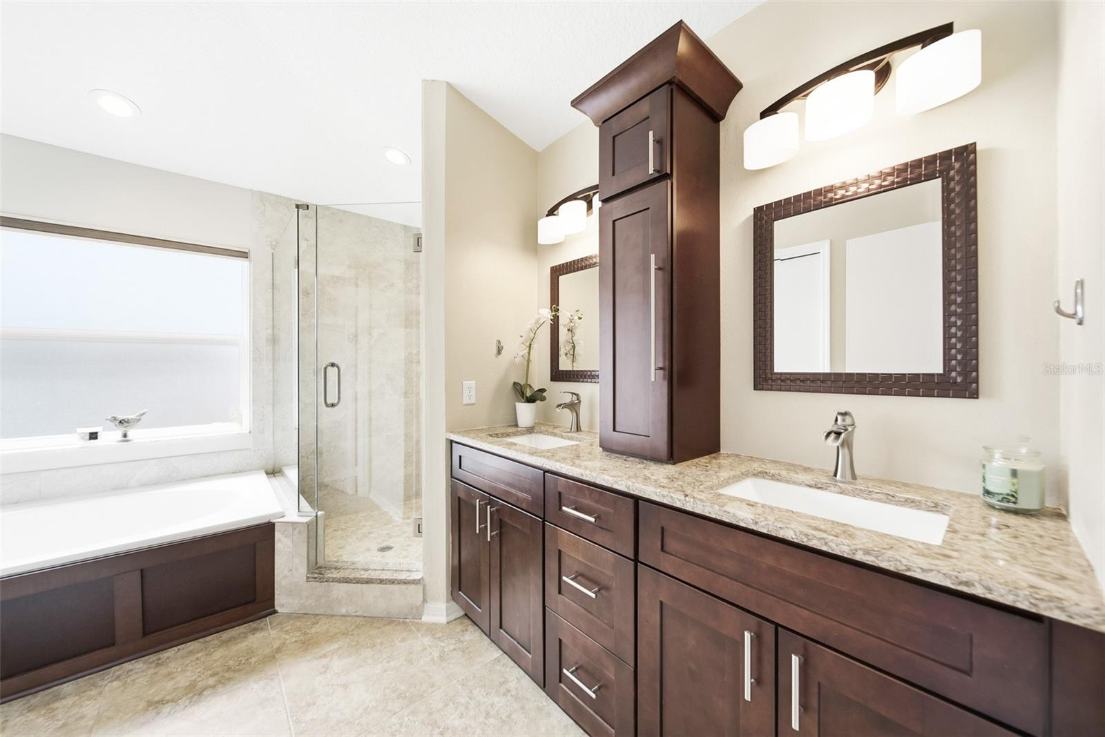 10836 CHERRY OAK CIR