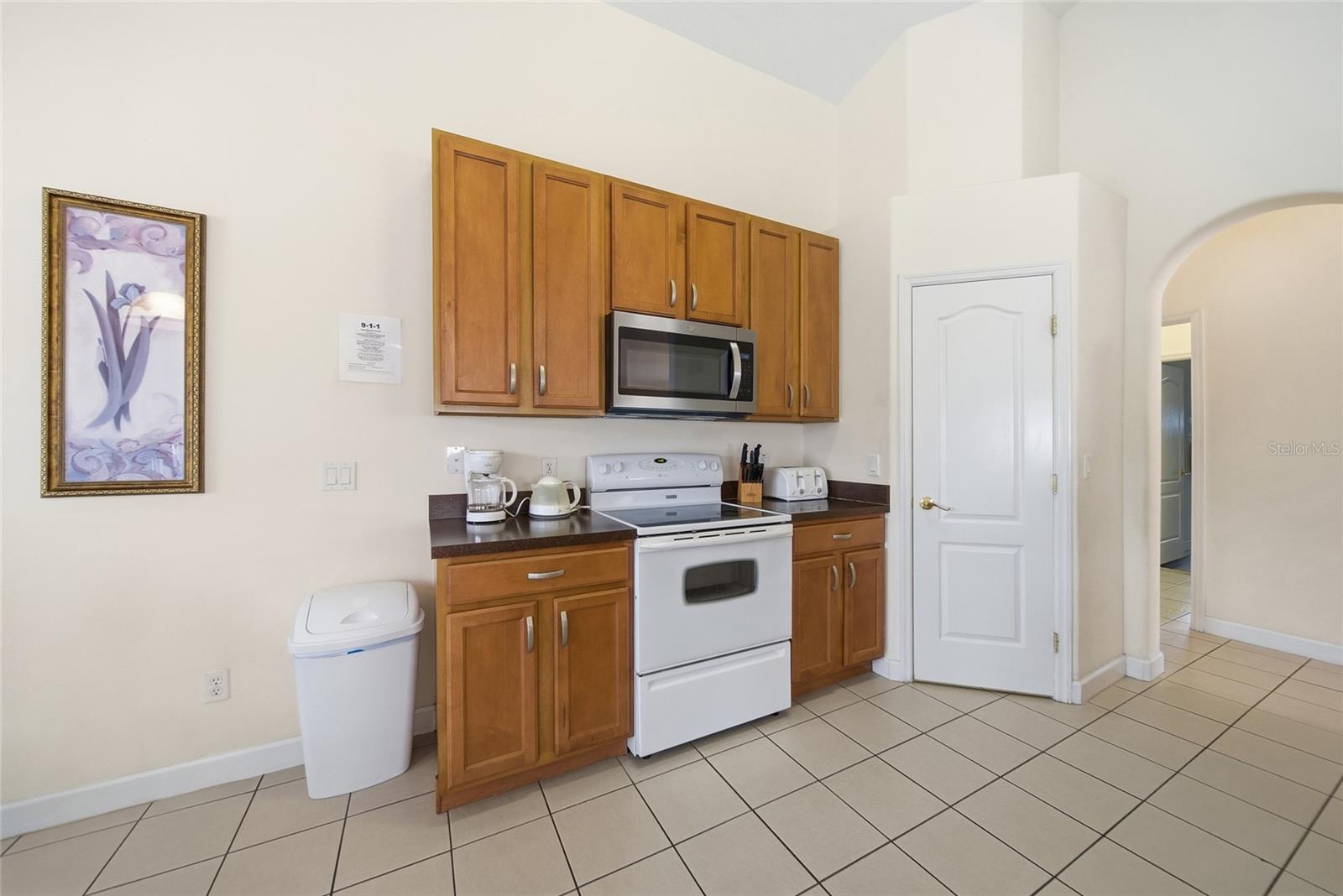 723 OLD BRIDGE CIR