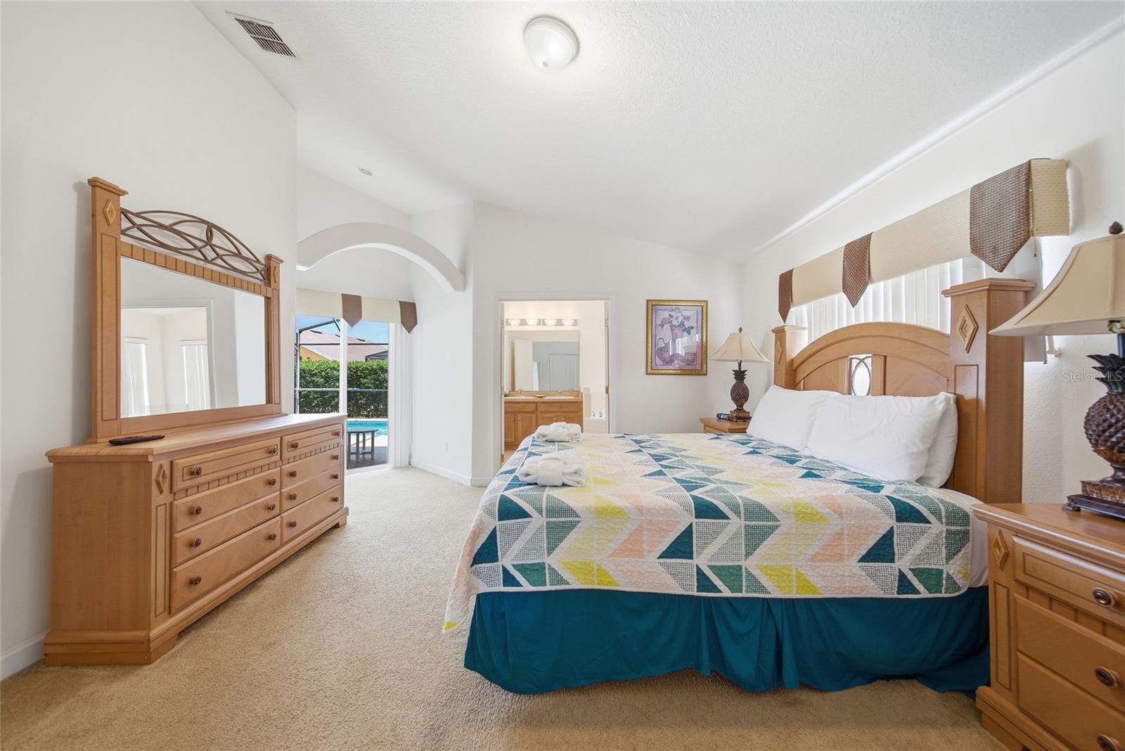 723 OLD BRIDGE CIR
