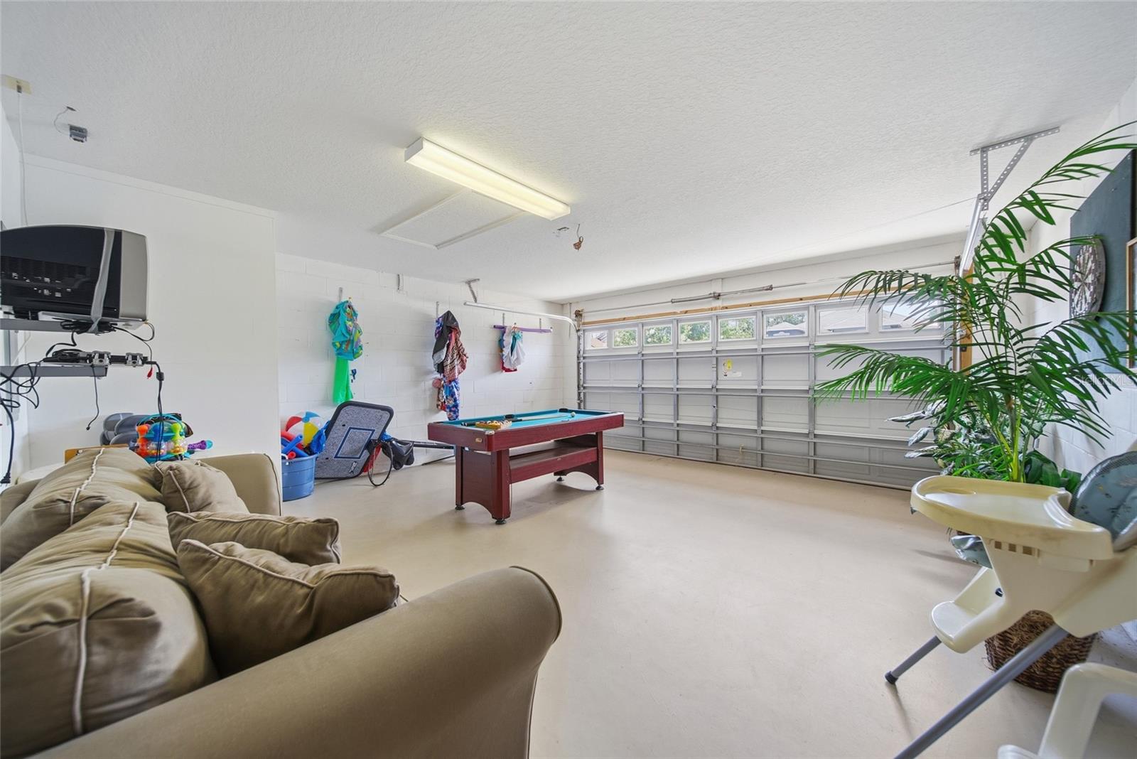 723 OLD BRIDGE CIR