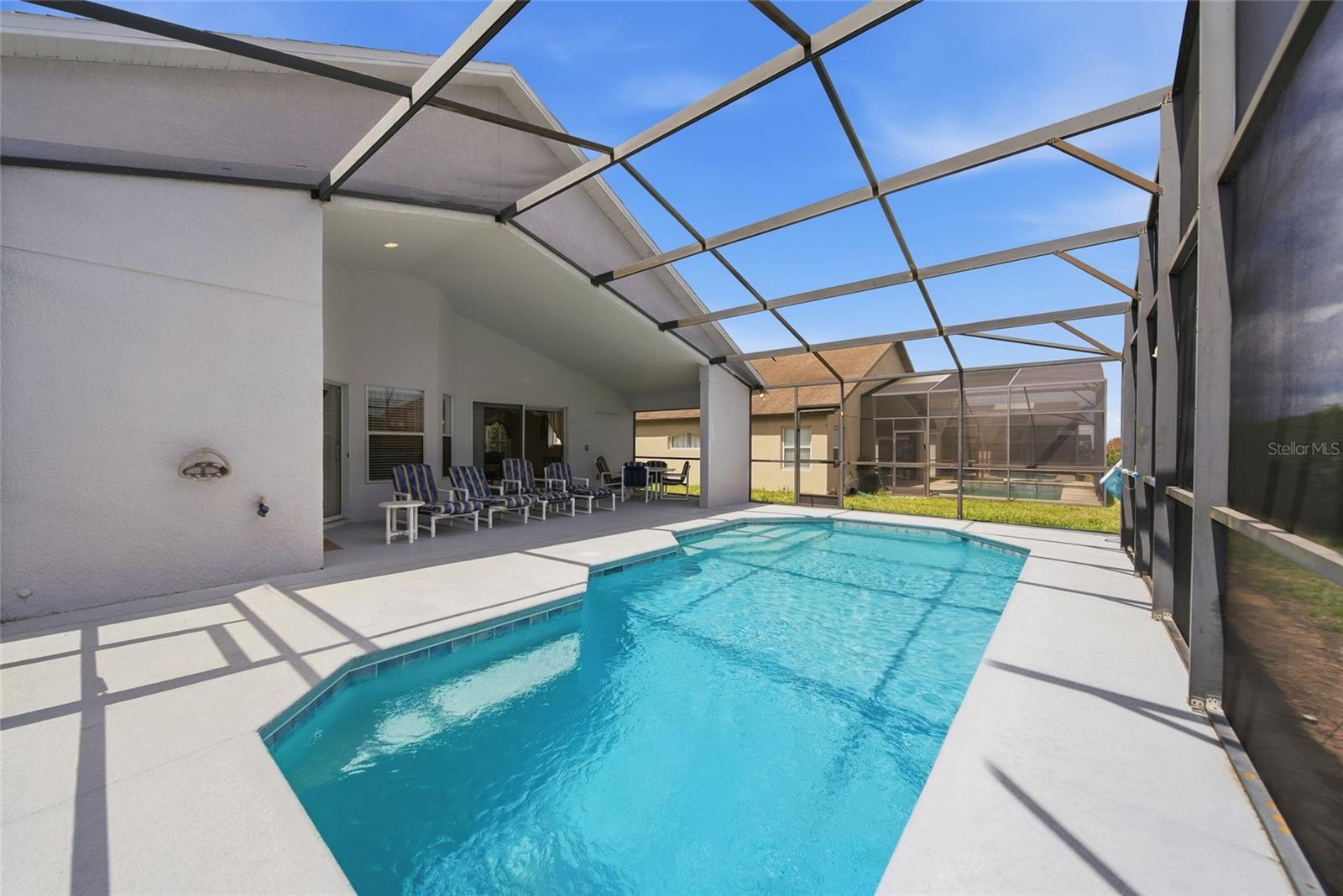 723 OLD BRIDGE CIR