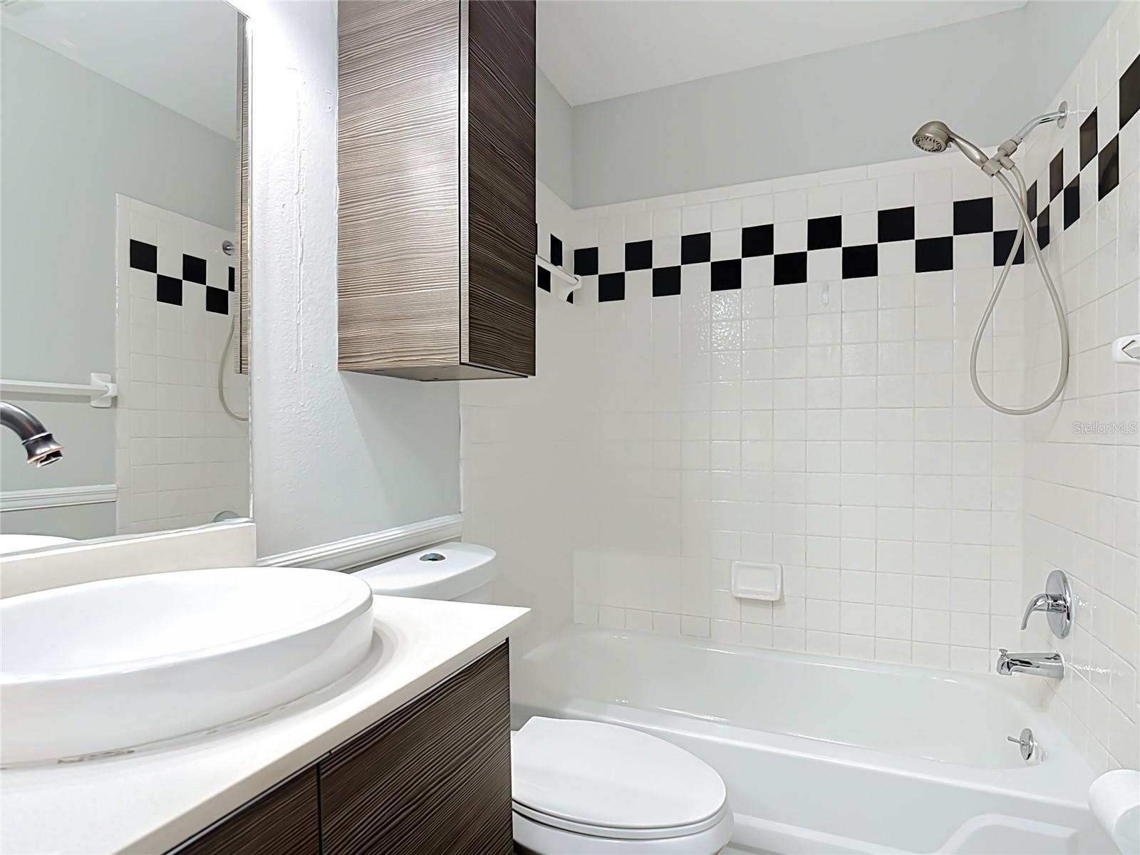 227 ROBBINS REST CIR