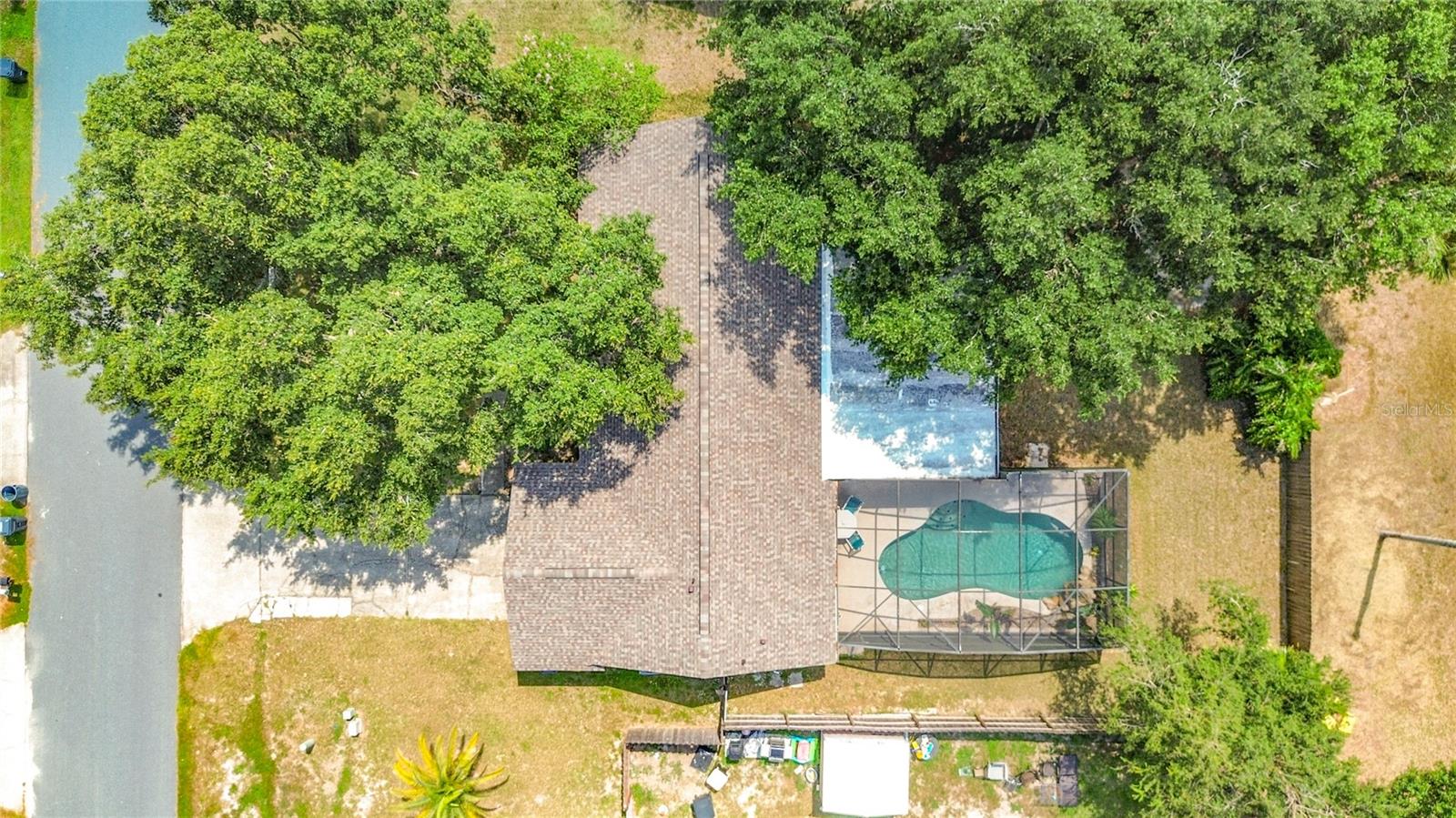 227 ROBBINS REST CIR
