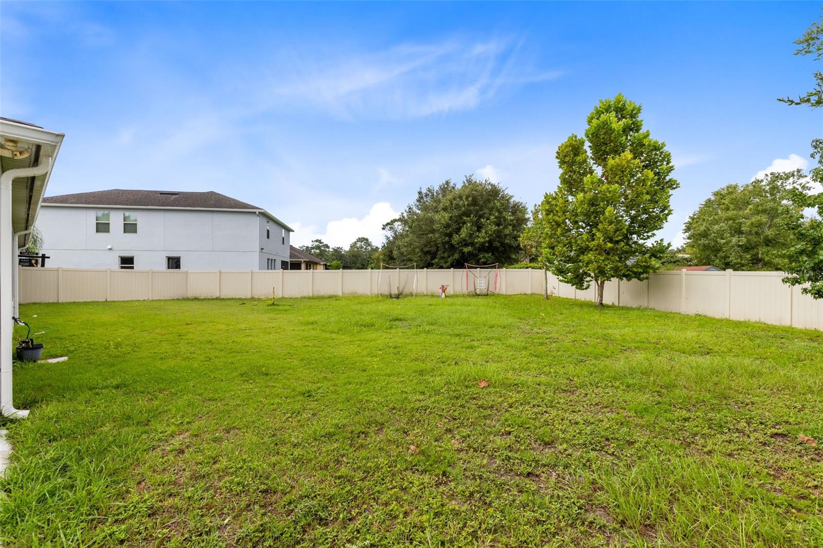 1553 PINE MARSH LOOP