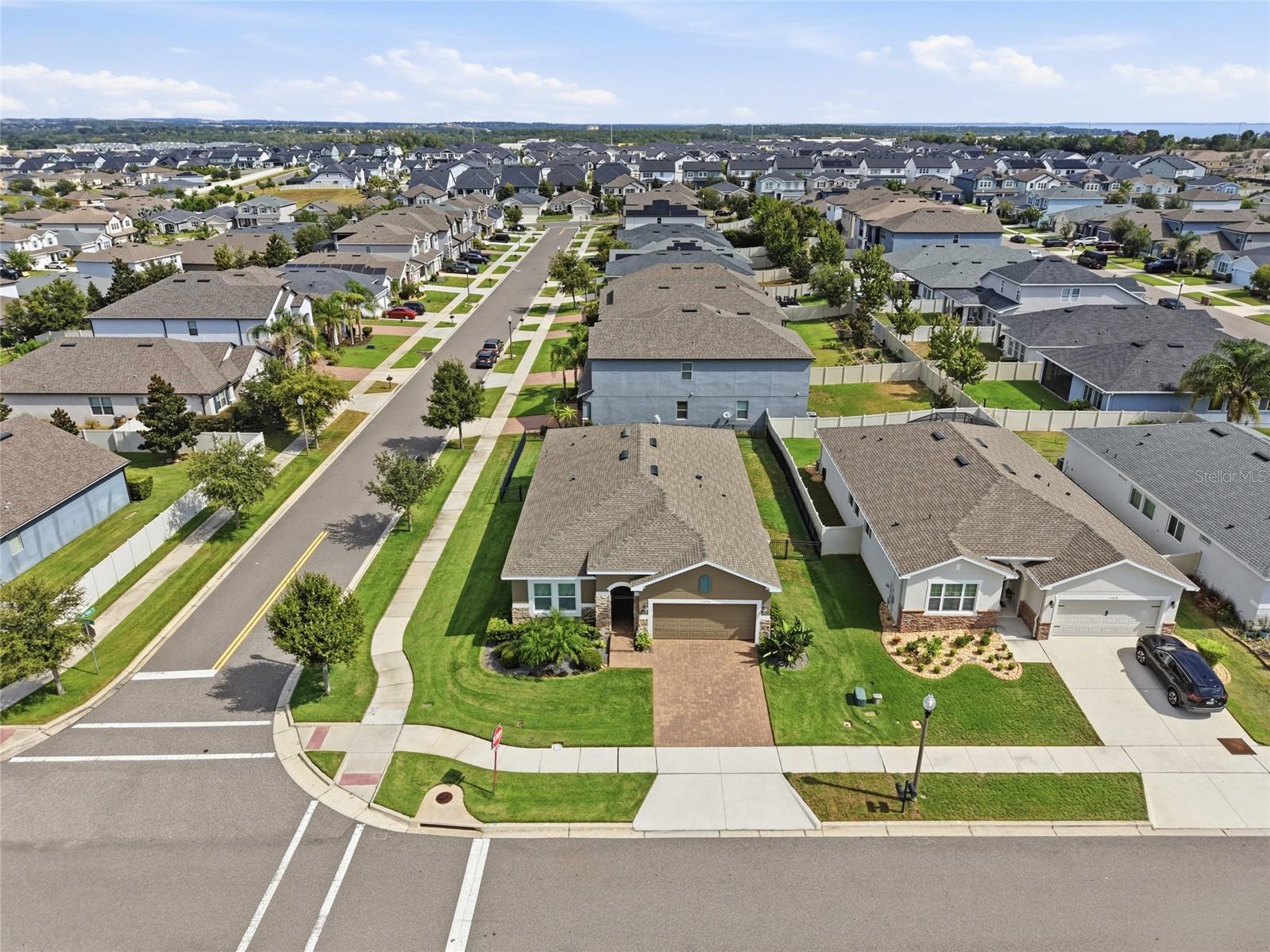 17026 CRESTMONT BLVD