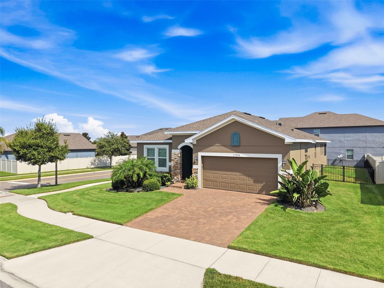 17026 CRESTMONT BLVD