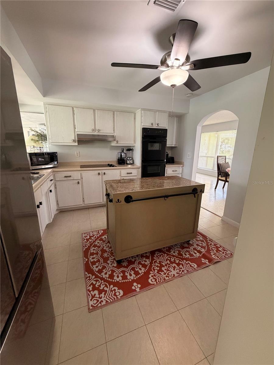 2910 SE SAN JERONIMO RD