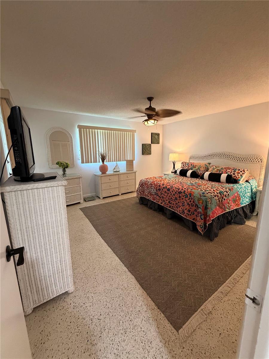 2910 SE SAN JERONIMO RD